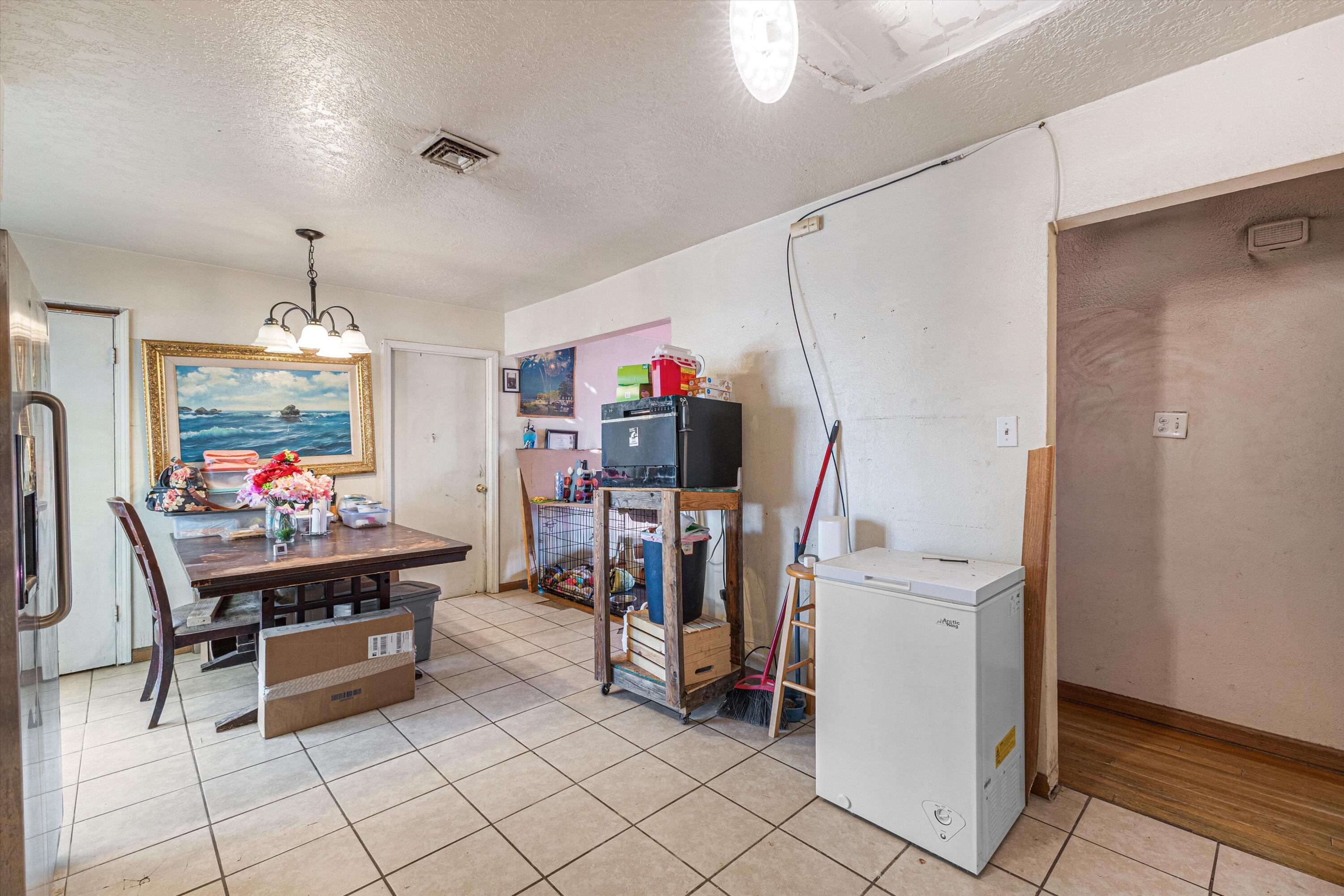 Photo 19 — 425 60th Street SW