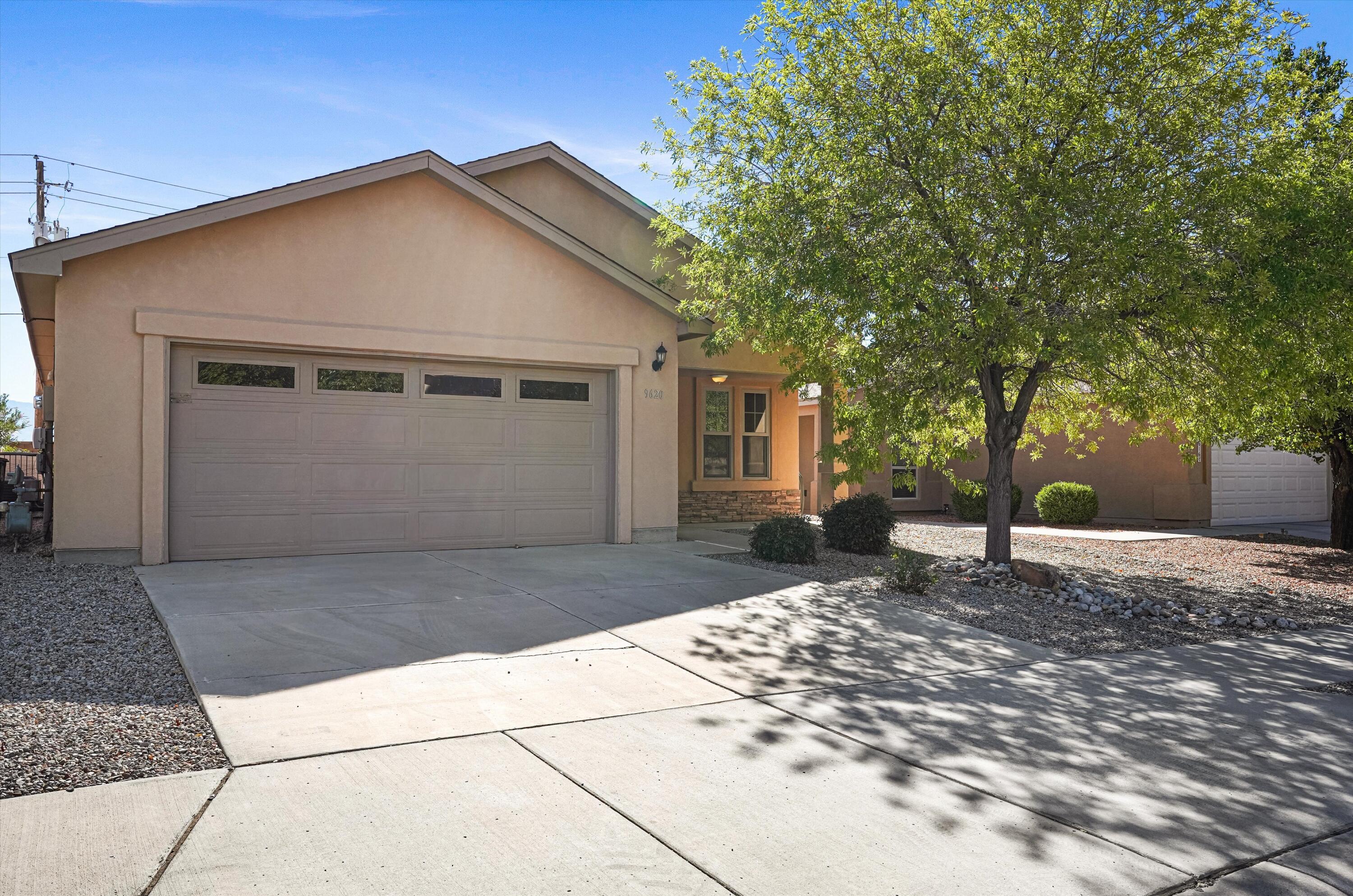 9620 Jacks Creek Road NW, Albuquerque, NM 87114