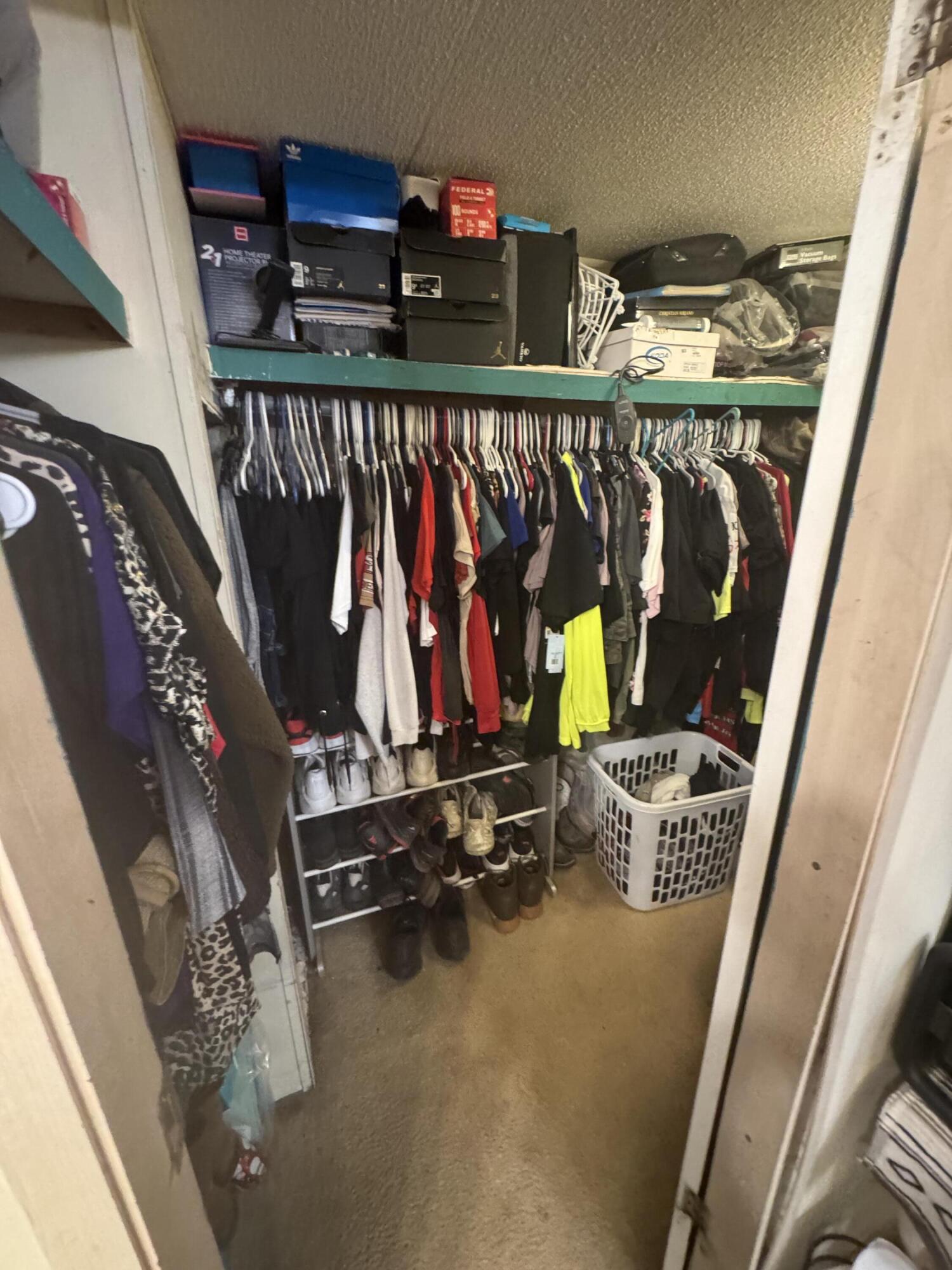 Photo 20 — 2911 Ervien Lane SW 16