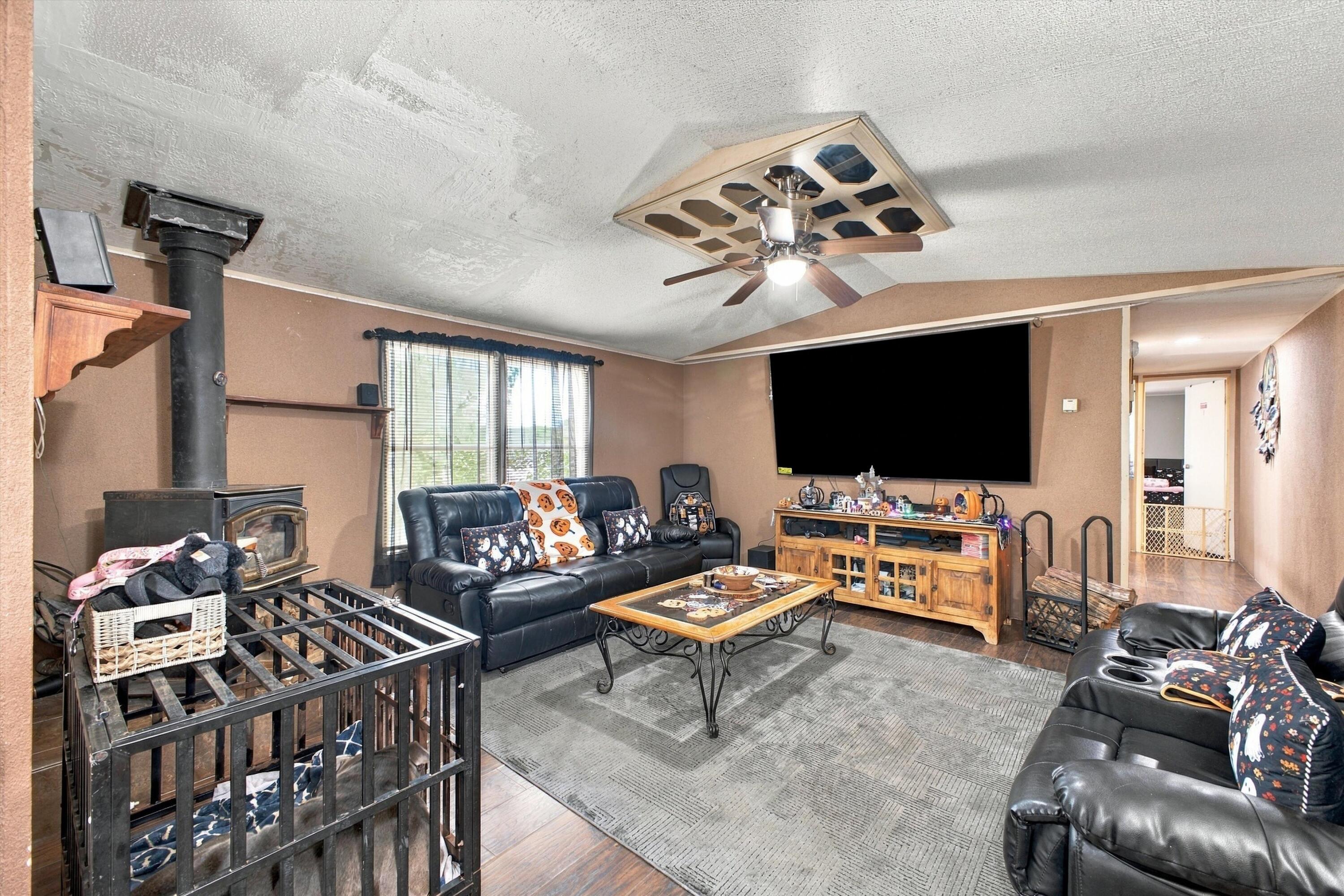 Photo 13 — 2911 Ervien Lane SW 16