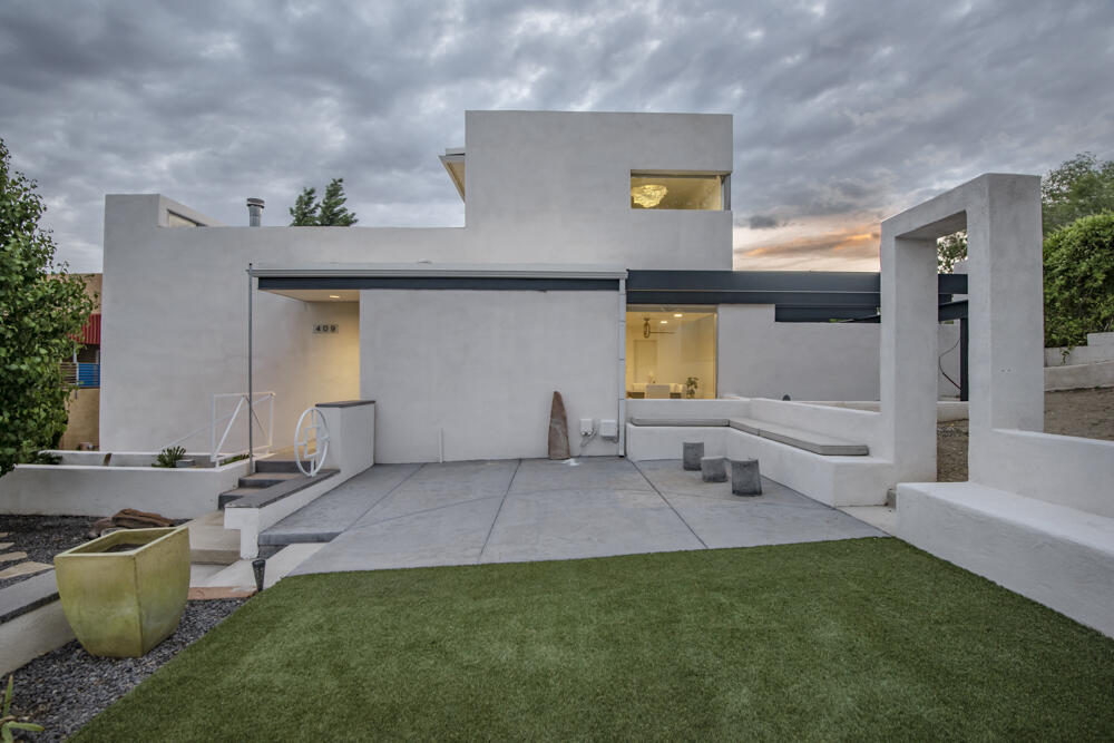 409 Ridge Place NE, Albuquerque, NM 87106