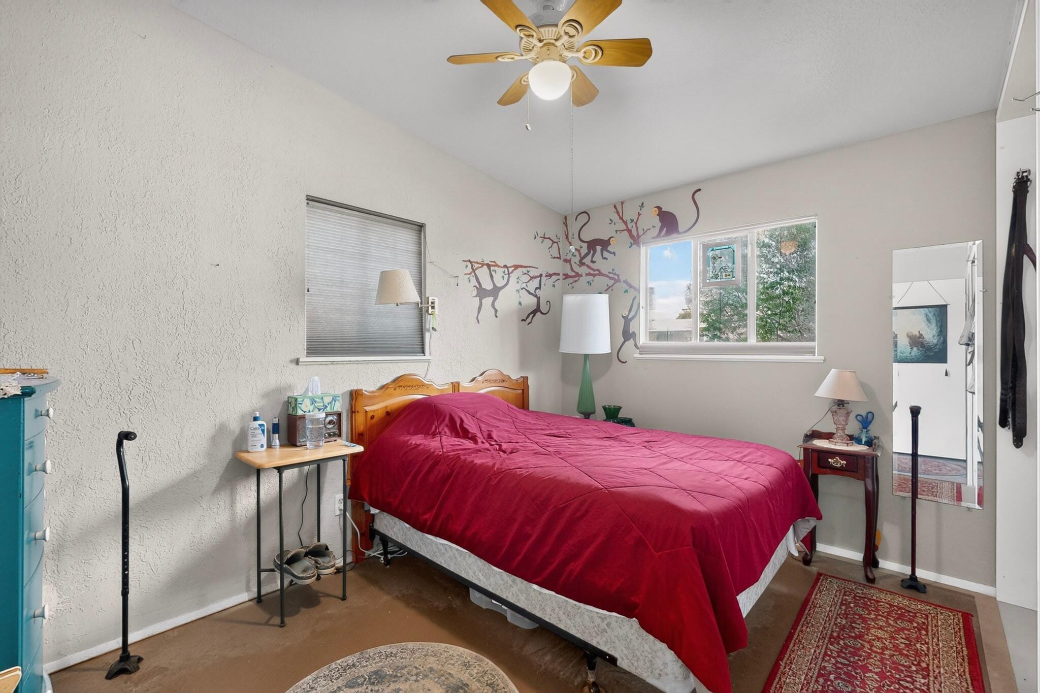 Photo 9 — 713 Claudine Street NE