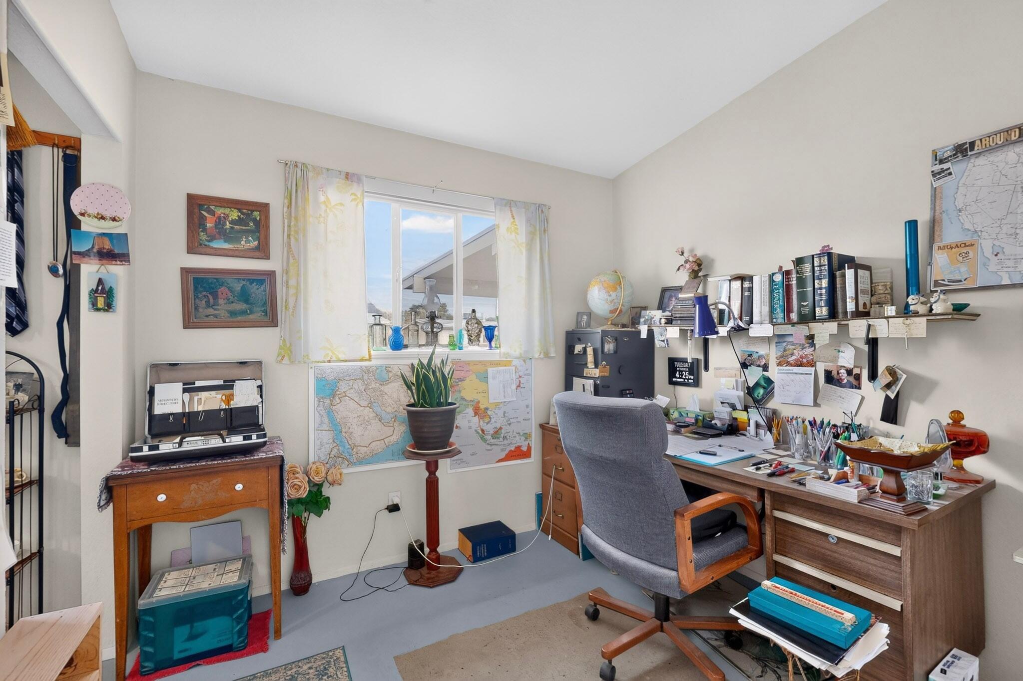 Photo 7 — 713 Claudine Street NE