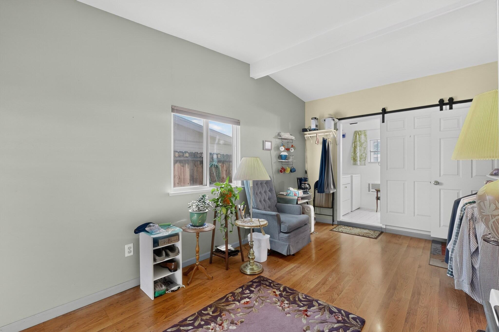 Photo 13 — 713 Claudine Street NE
