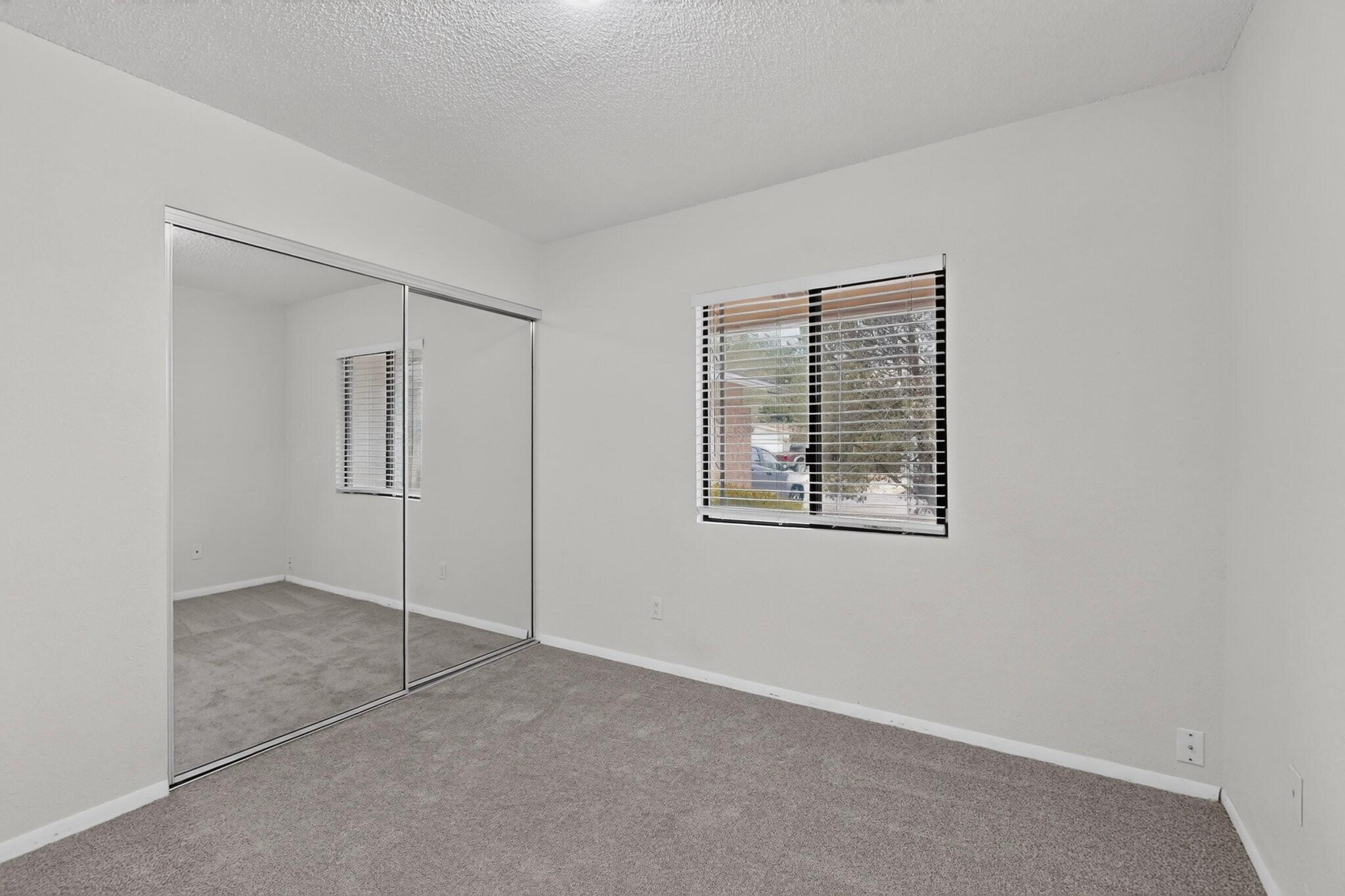 Photo 13 — 8121 Irwin Street NE