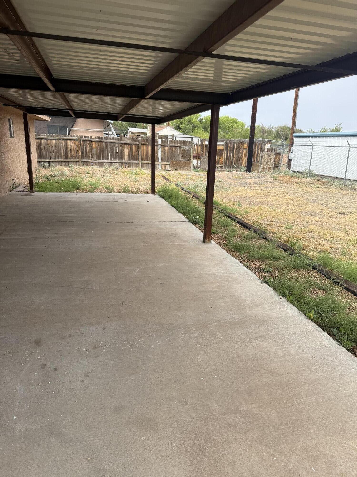 Photo 9 — 816 La Luz Drive