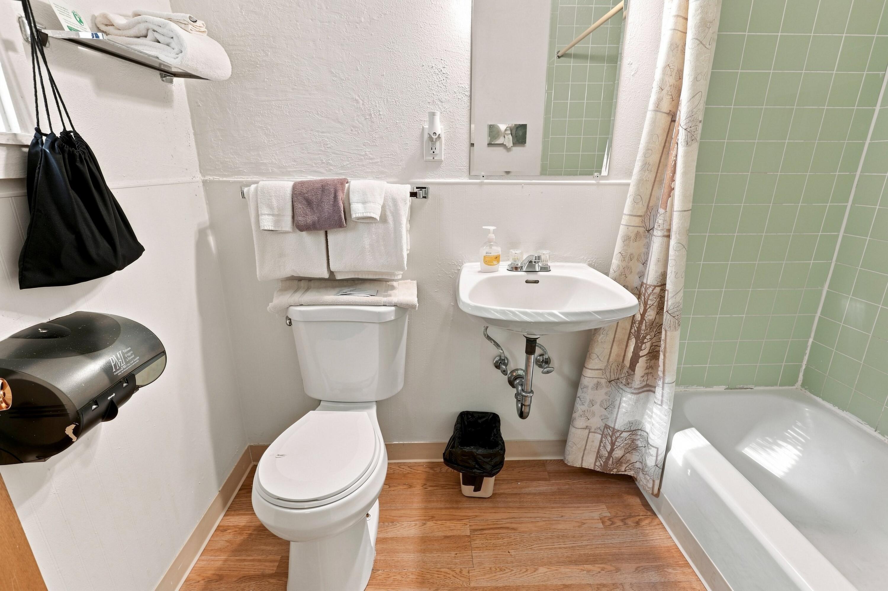 Photo 19 — 2663 U.S. 84