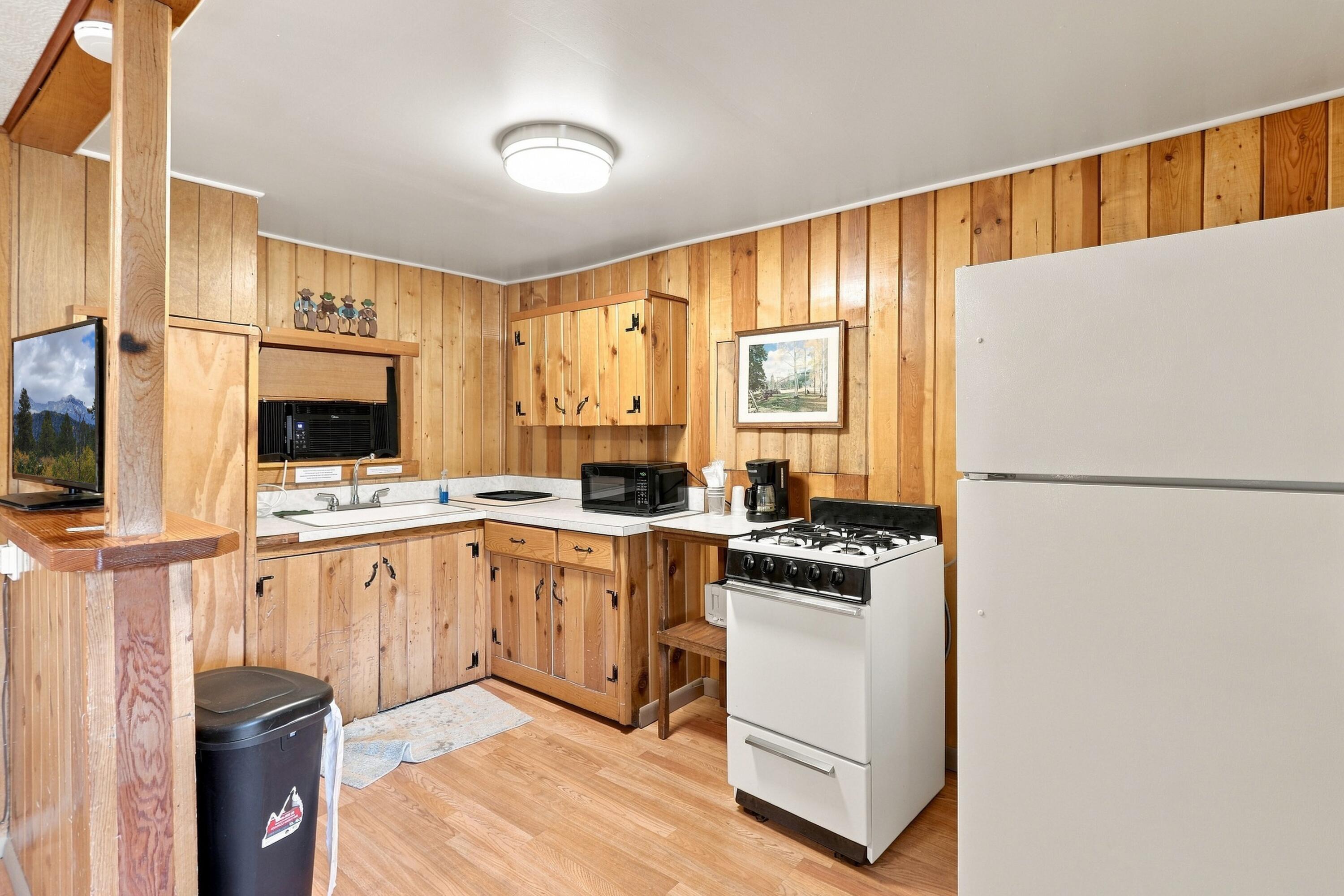 Photo 20 — 2663 U.S. 84