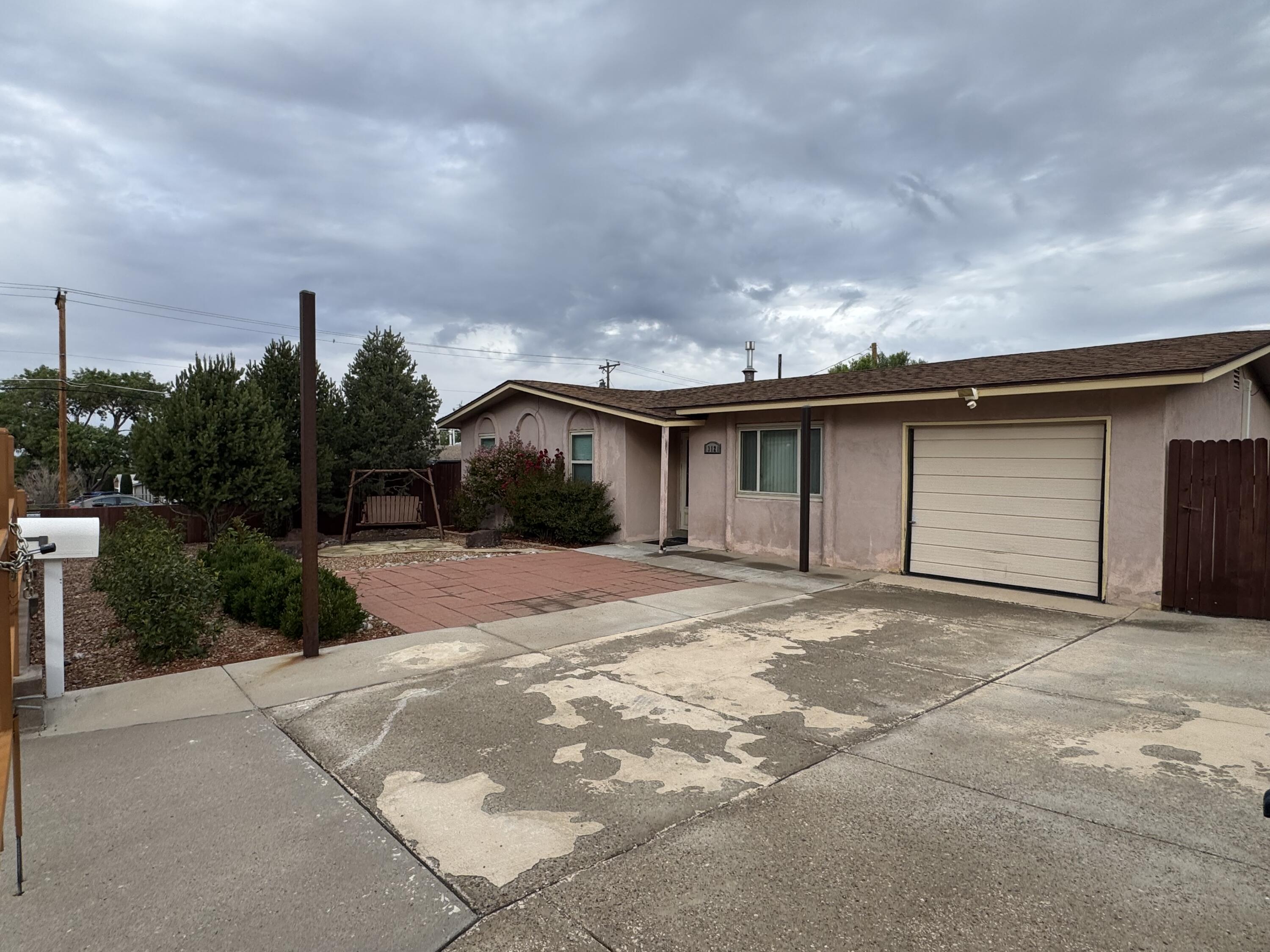 Photo 7 — 13121 Parkview Avenue NE