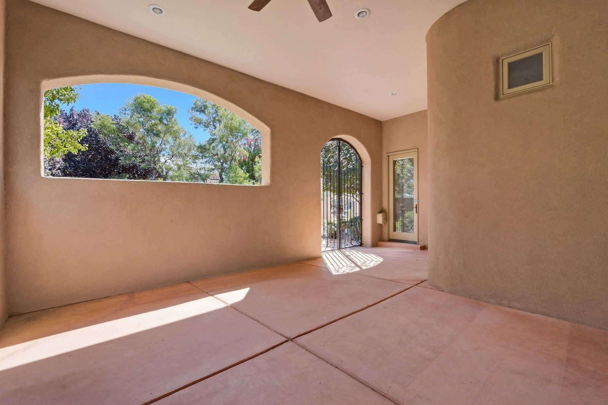 Photo 3 — 9415 Black Farm Lane NW