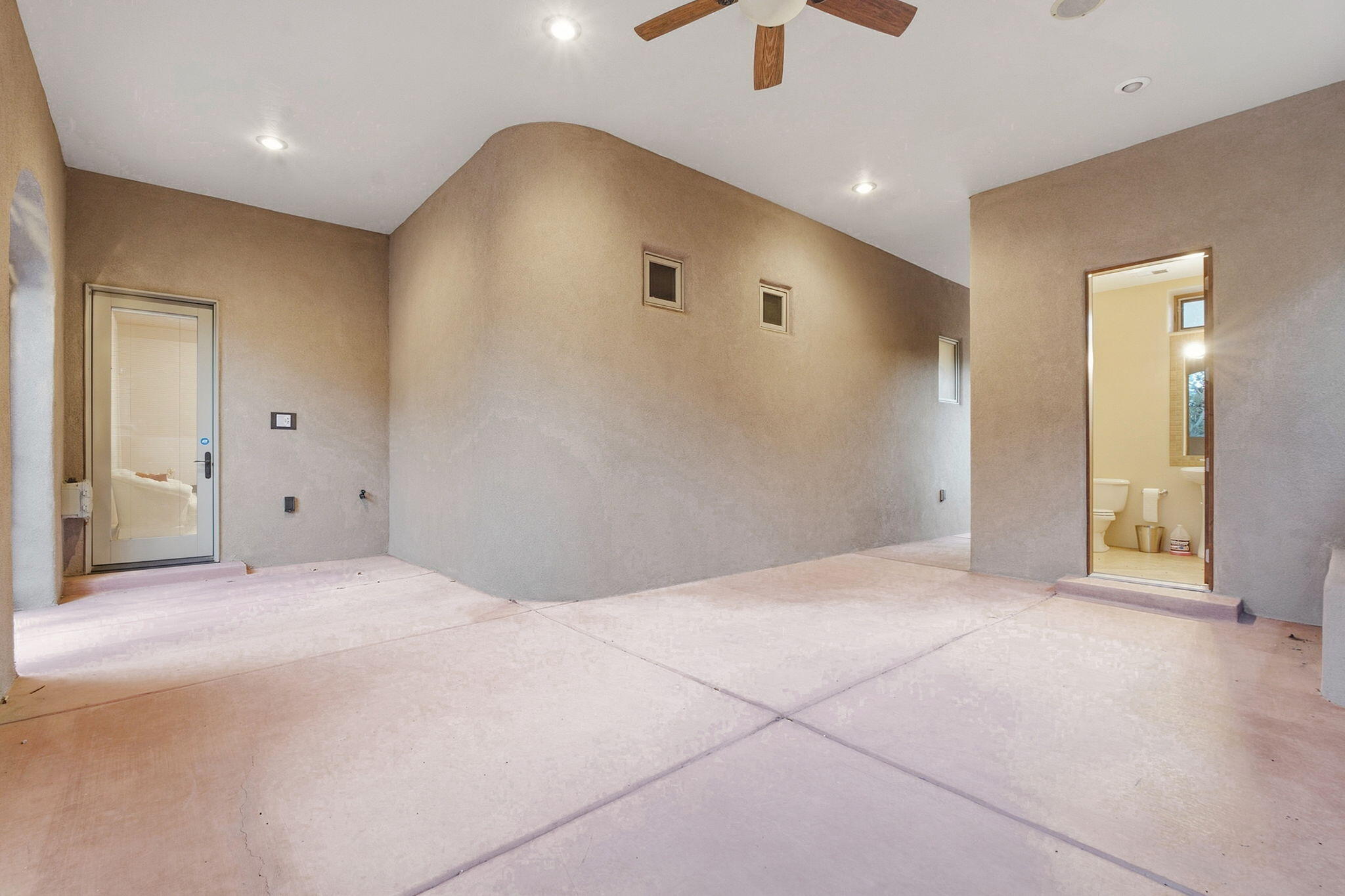 Photo 4 — 9415 Black Farm Lane NW