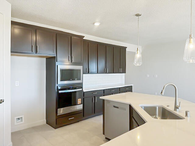 Photo 13 — 2467 Marble Avenue NE