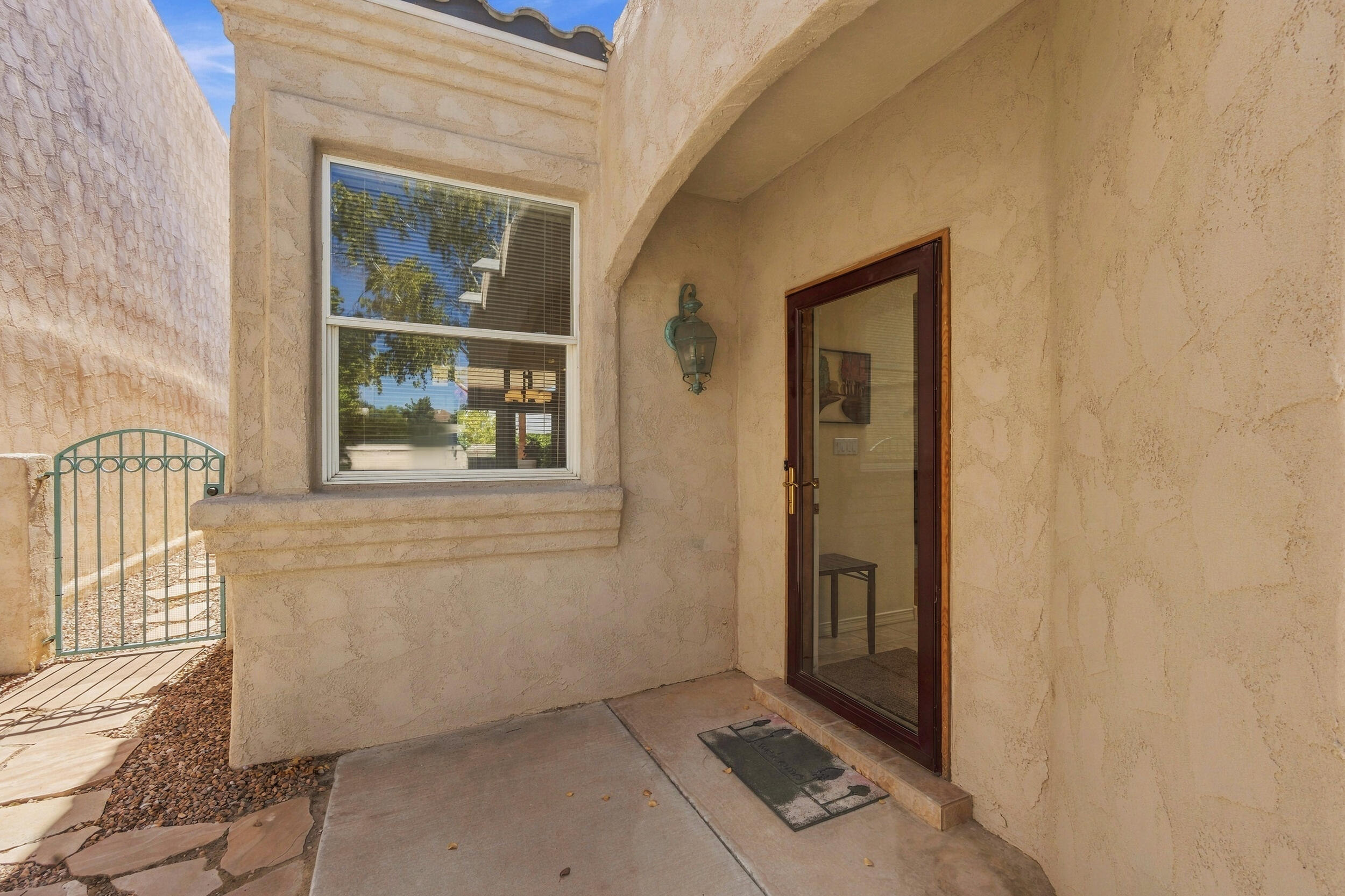Photo 5 — 4520 Miramar Drive NW