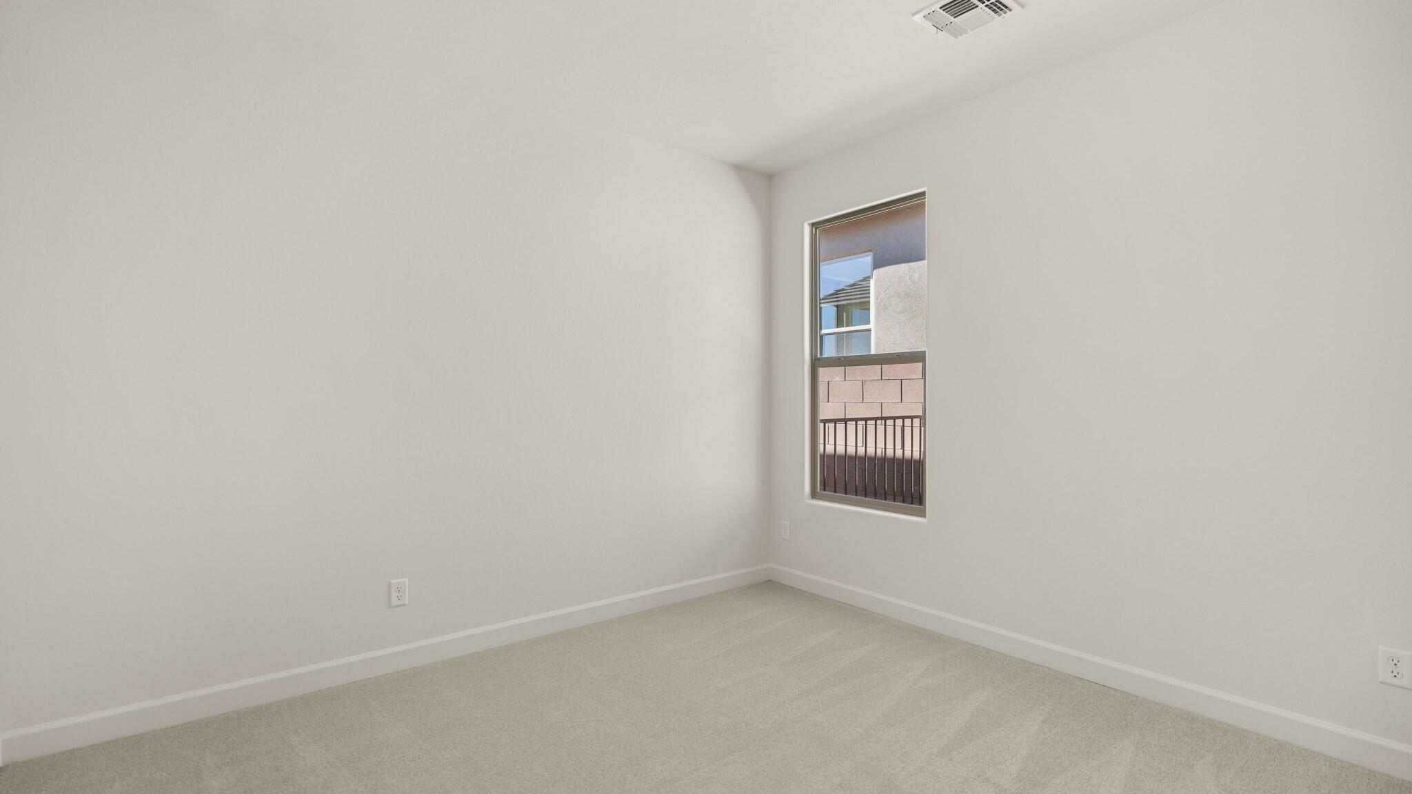 Photo 4 — 2440 Marble Avenue NE