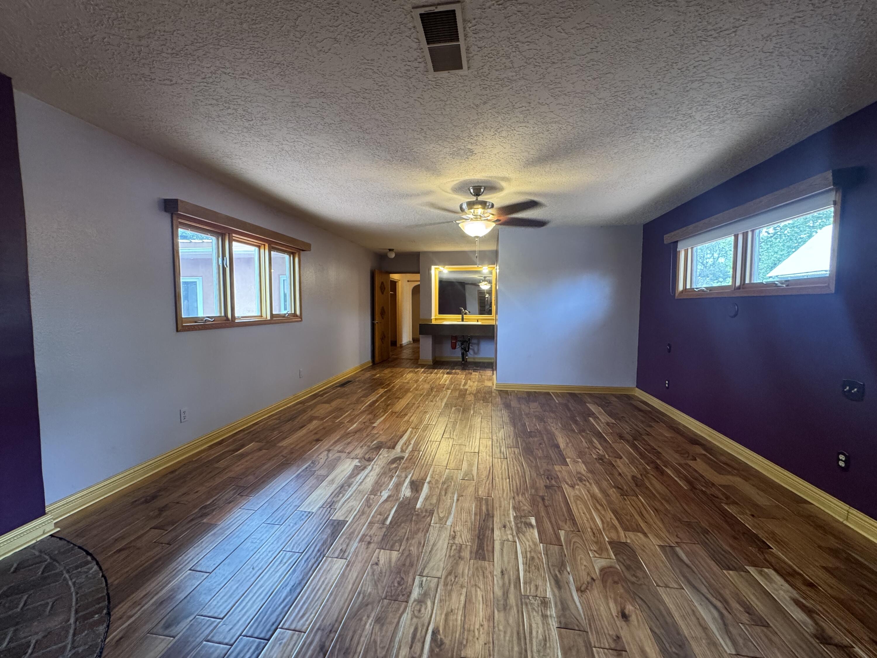 Photo 15 — 961 Alameda Boulevard NW