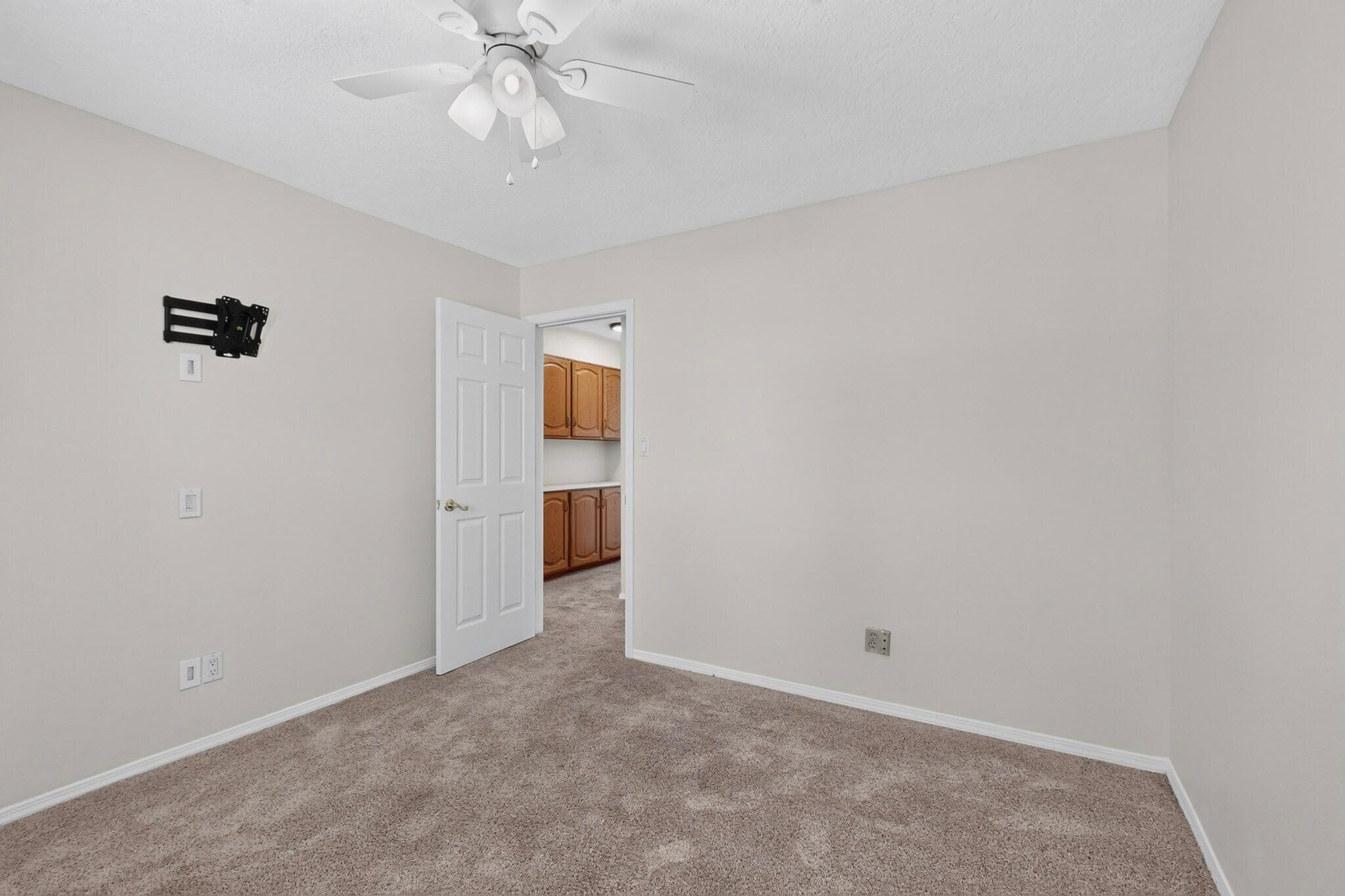 Photo 15 — 5134 Hattiesburg Avenue NW