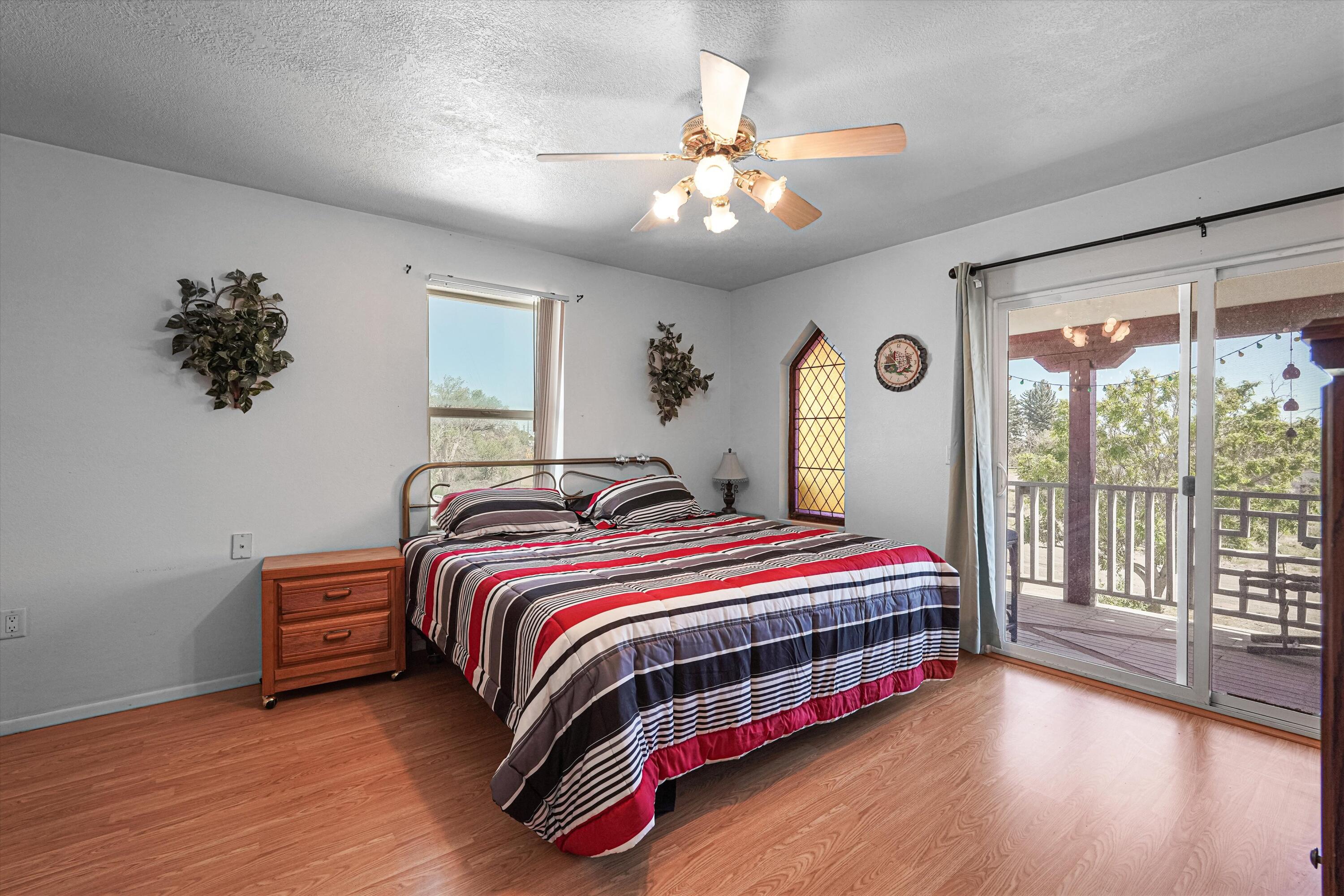 Photo 20 — 211 N Ripley Avenue