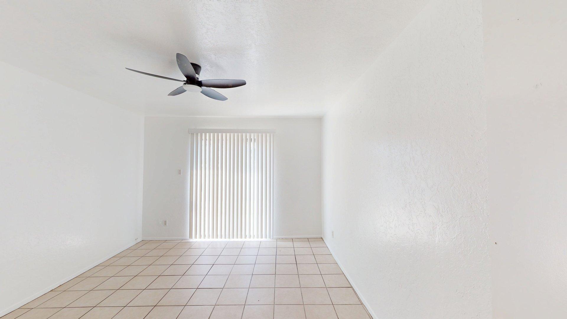 Photo 20 — 1000 Meadowlark Court SE