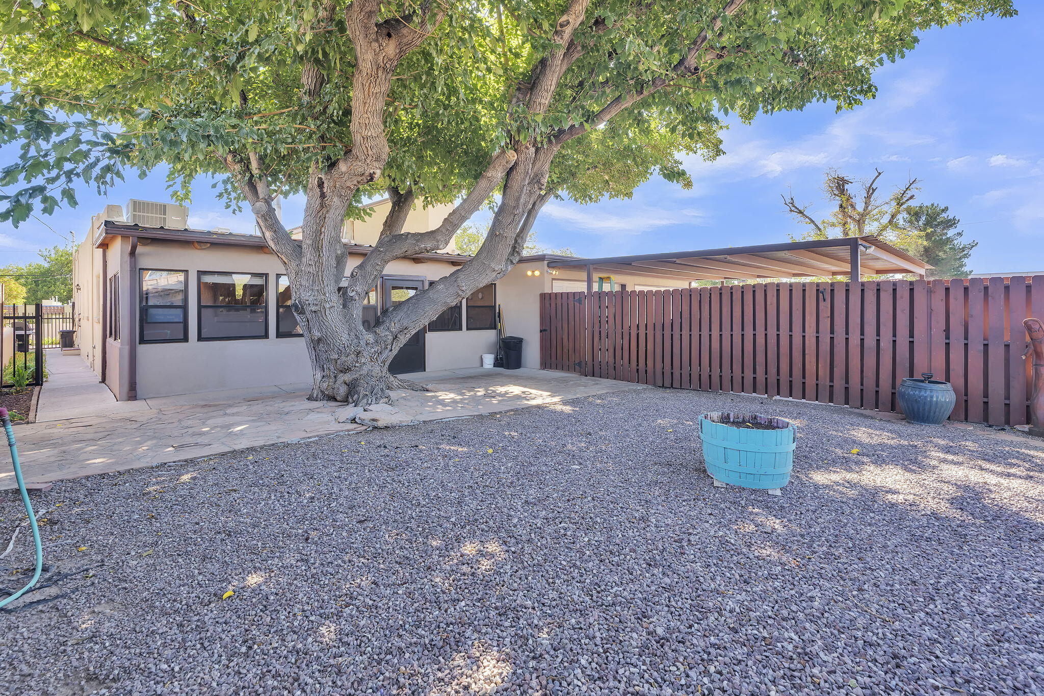 Photo 18 — 411 Eaton Avenue