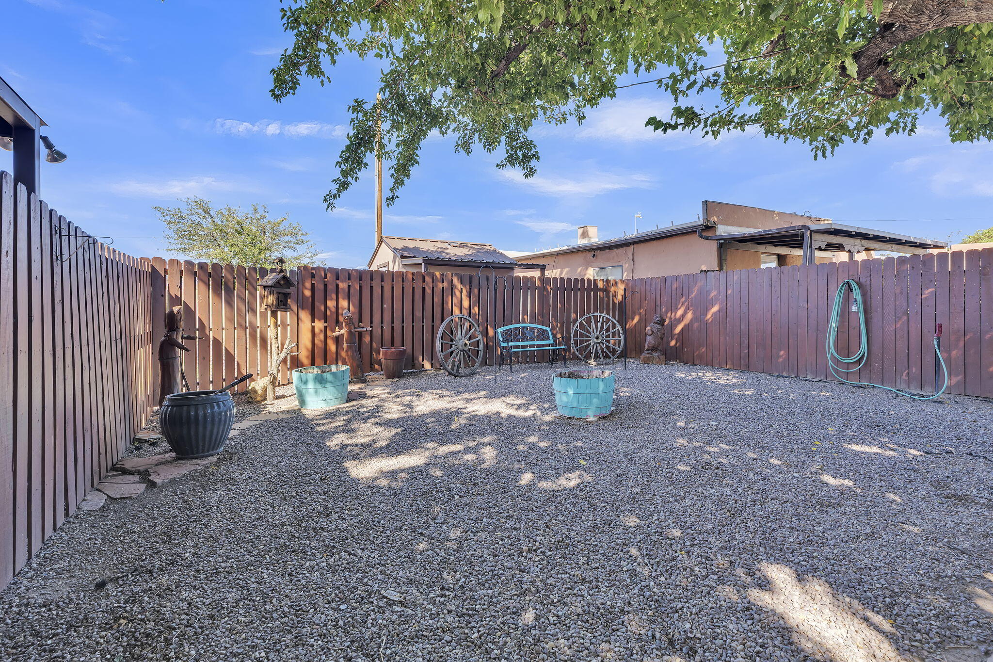 Photo 17 — 411 Eaton Avenue