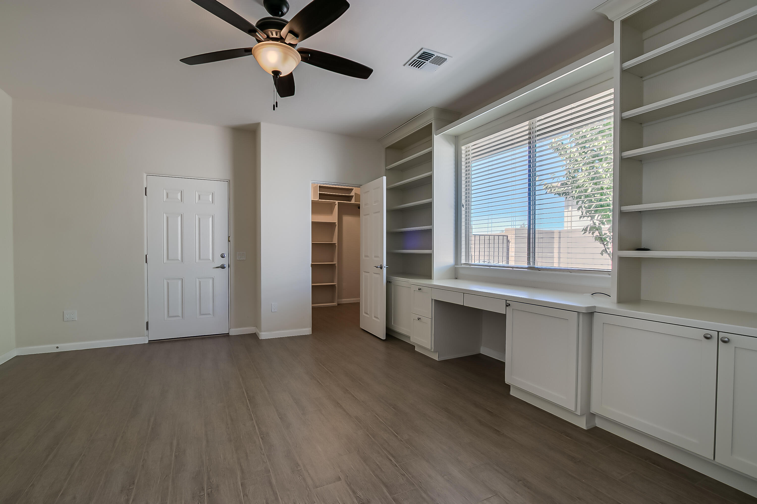 Photo 2 — 7936 E Victoria Drive NW