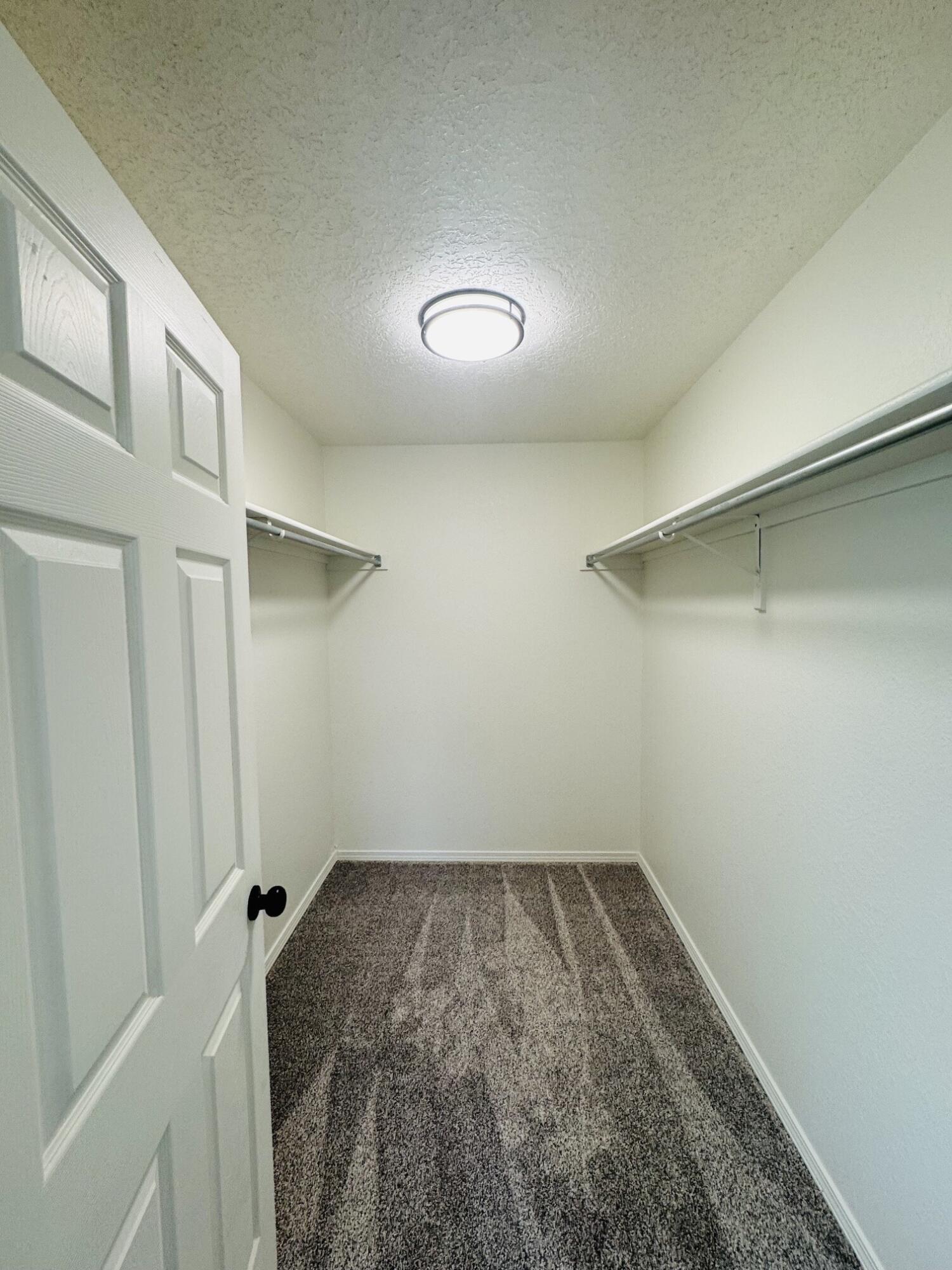Photo 12 — 4701 Morris Street NE APT 2604