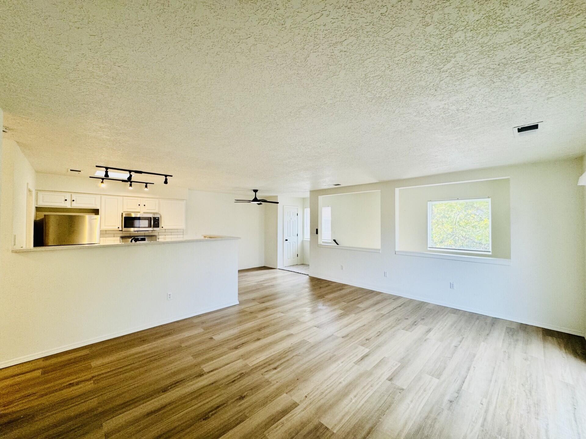 Photo 17 — 4701 Morris Street NE APT 2604