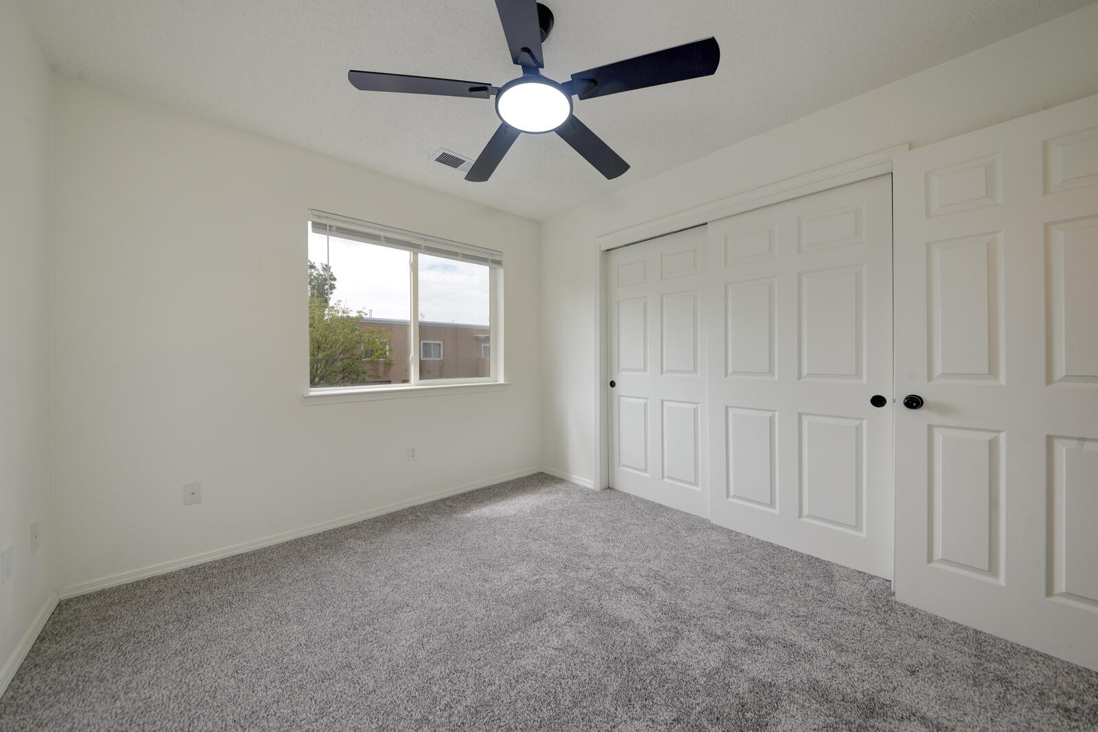 Photo 10 — 4701 Morris Street NE APT 2604