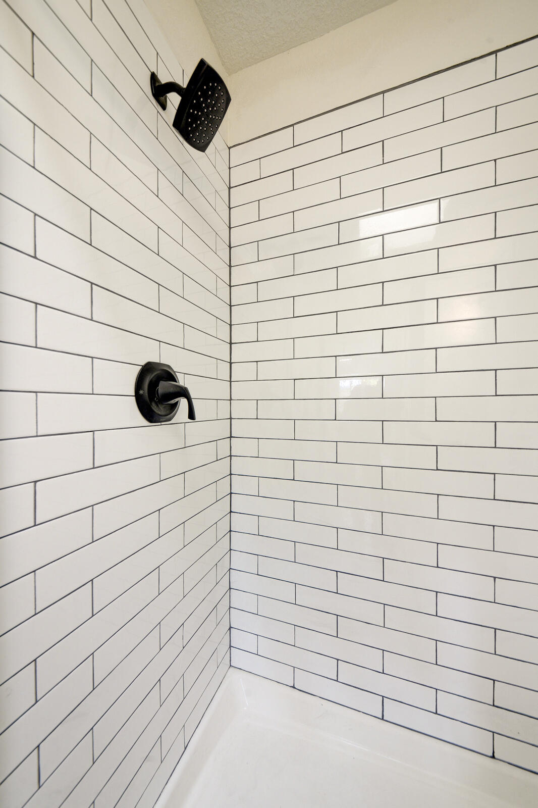 Photo 3 — 4701 Morris Street NE APT 2604