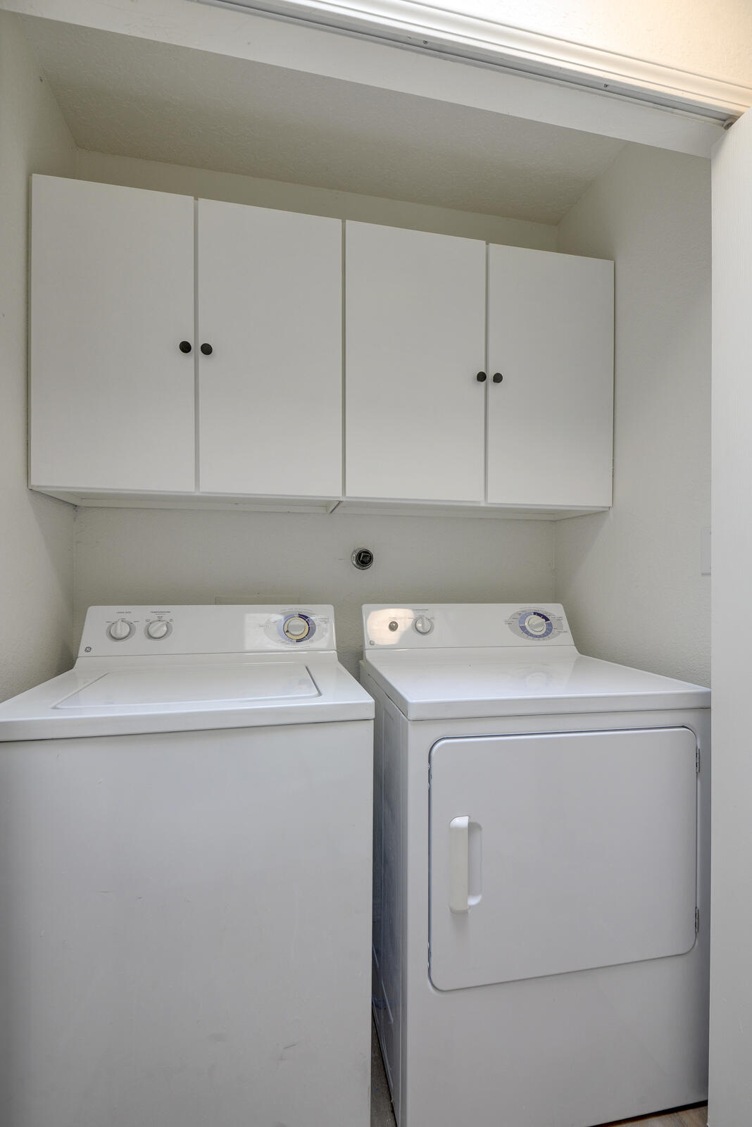 Photo 5 — 4701 Morris Street NE APT 2604