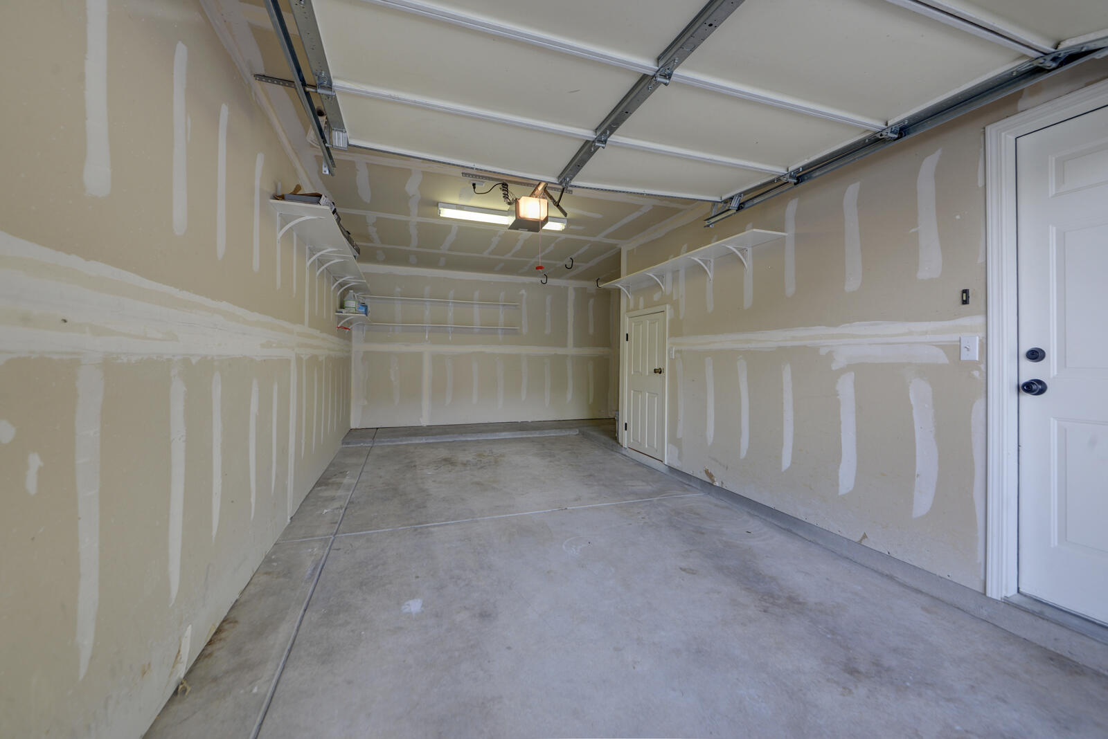 Photo 6 — 4701 Morris Street NE APT 2604