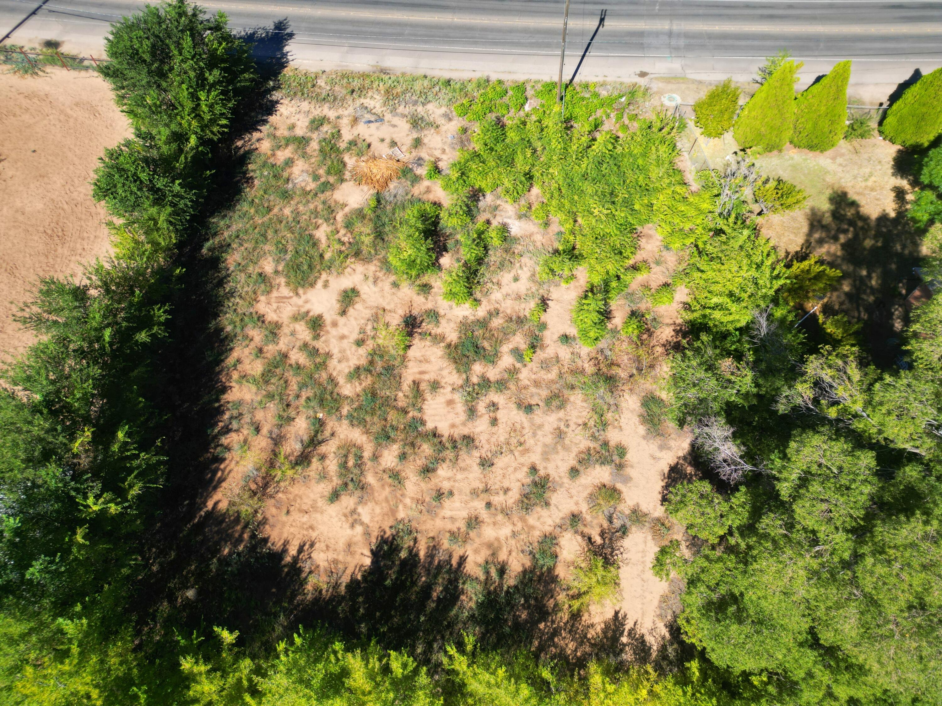 Photo 16 — 5100 Isleta Boulevard SW