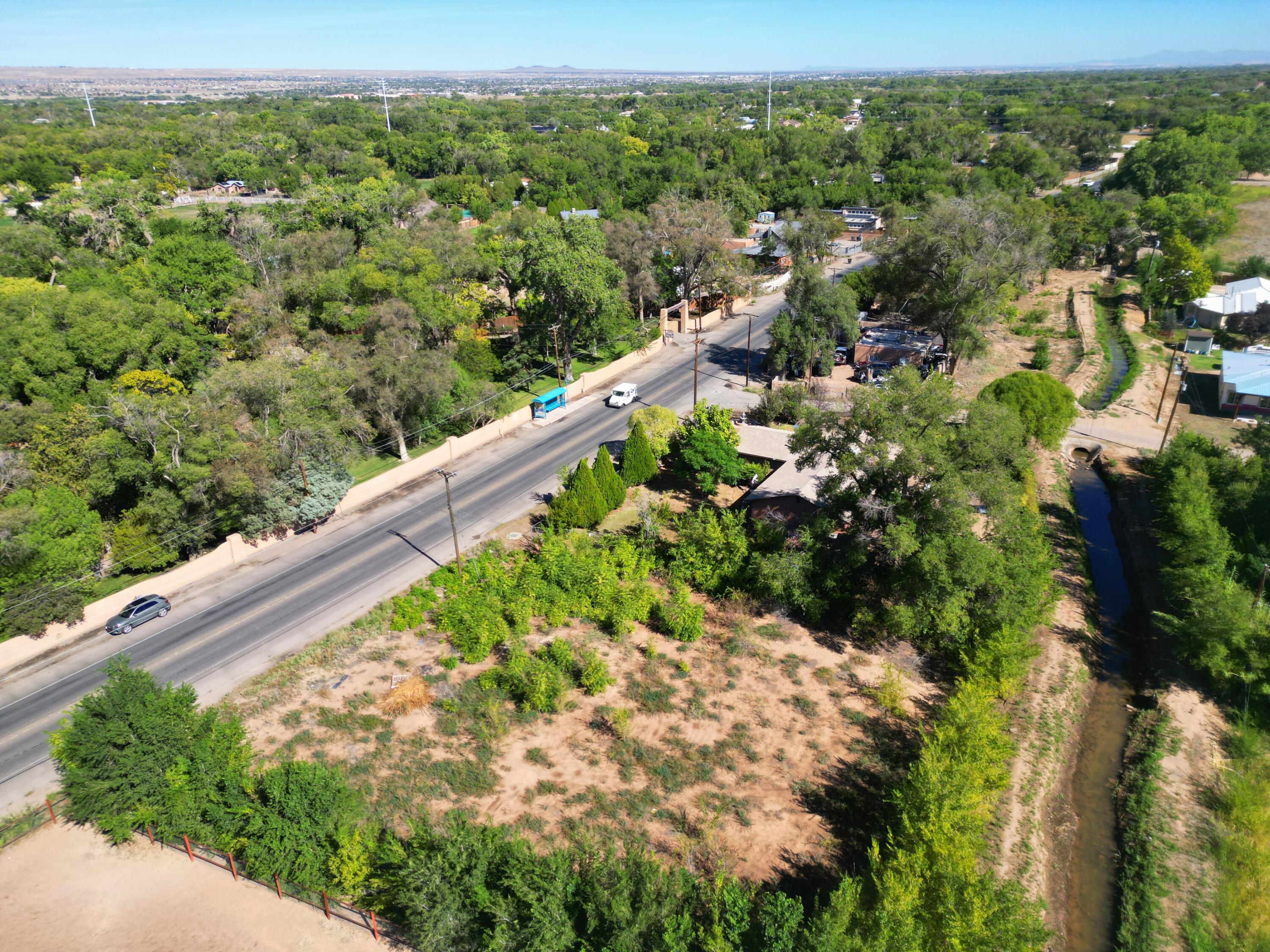 Photo 14 — 5100 Isleta Boulevard SW