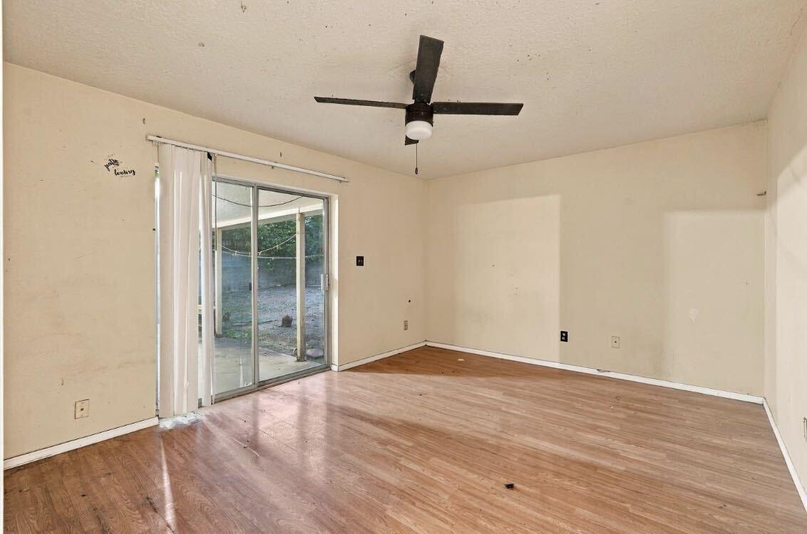 Photo 20 — 12737 Tomlinson Drive SE