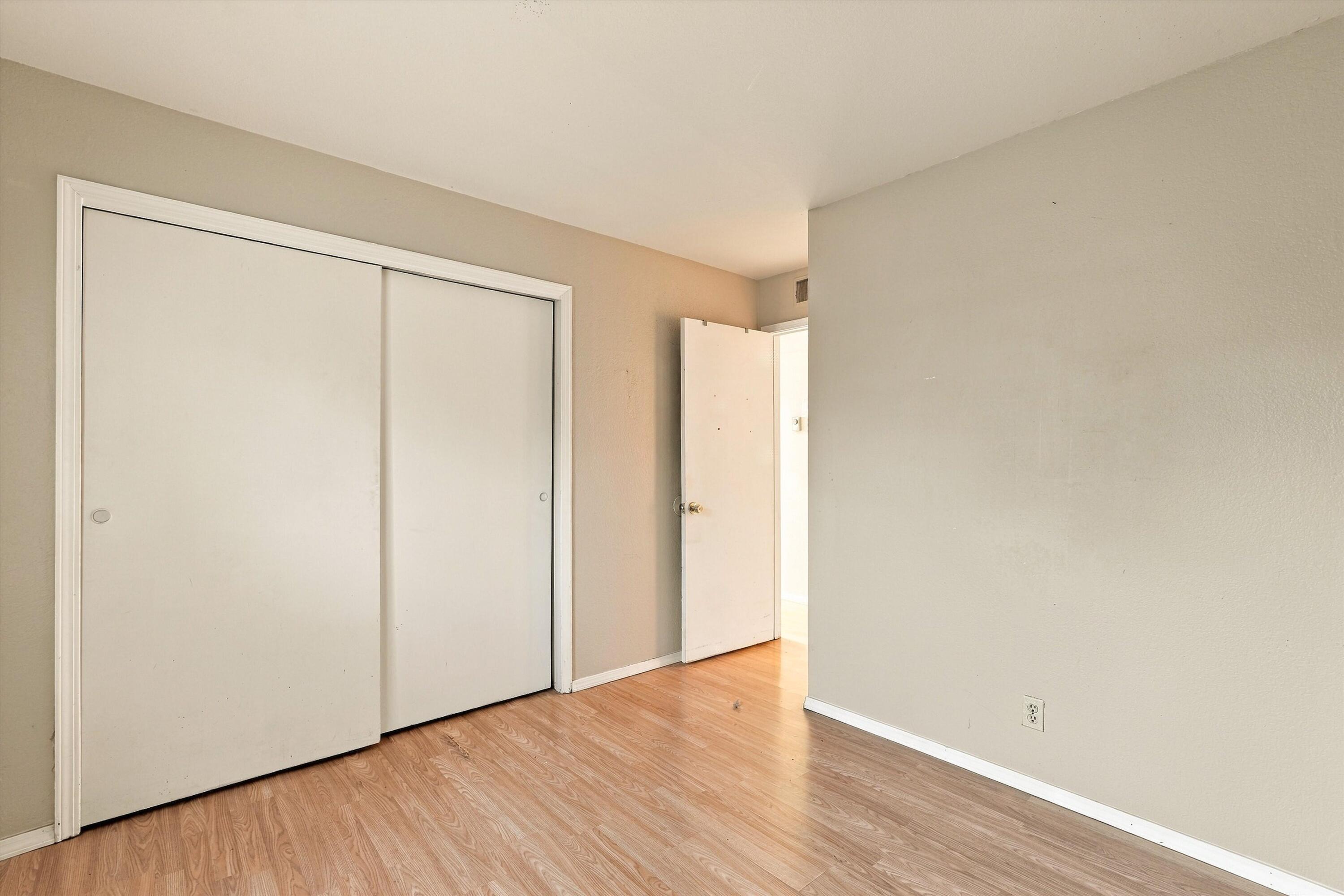 Photo 17 — 12737 Tomlinson Drive SE