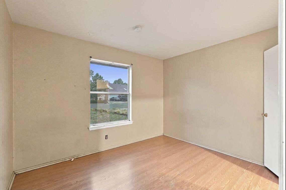 Photo 16 — 12737 Tomlinson Drive SE