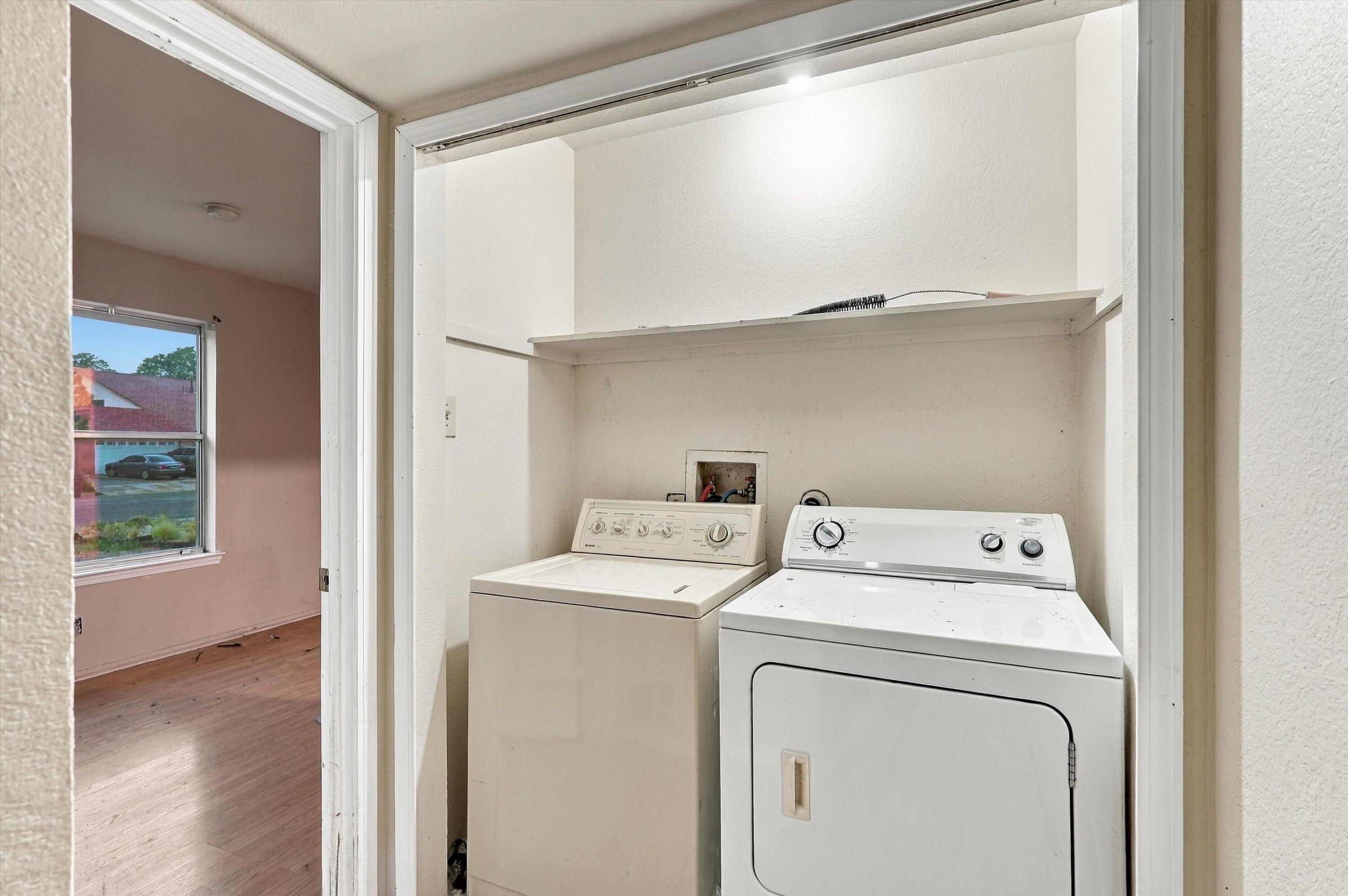 Photo 13 — 12737 Tomlinson Drive SE