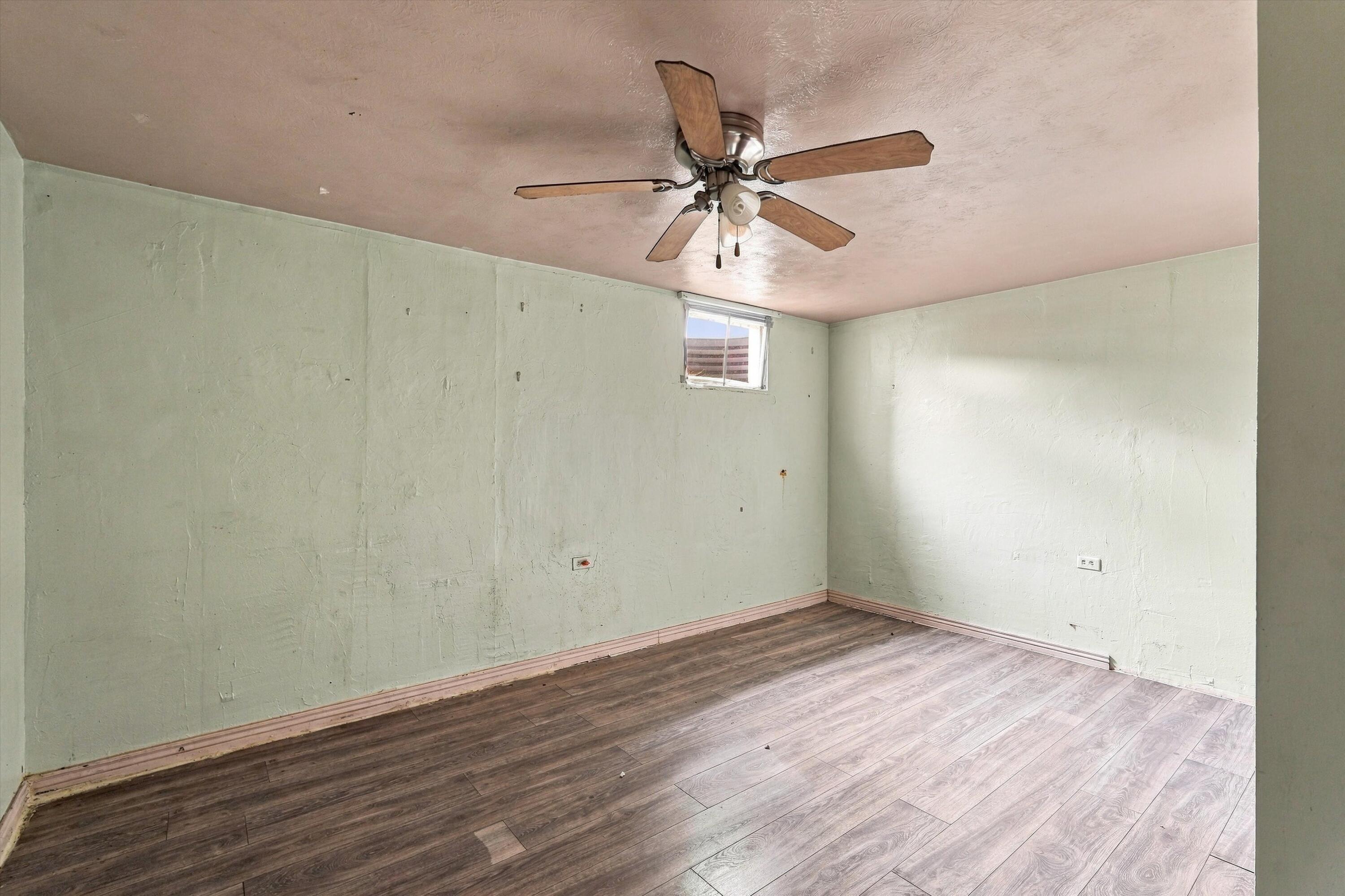 Photo 10 — 10516 Lexington Avenue NE