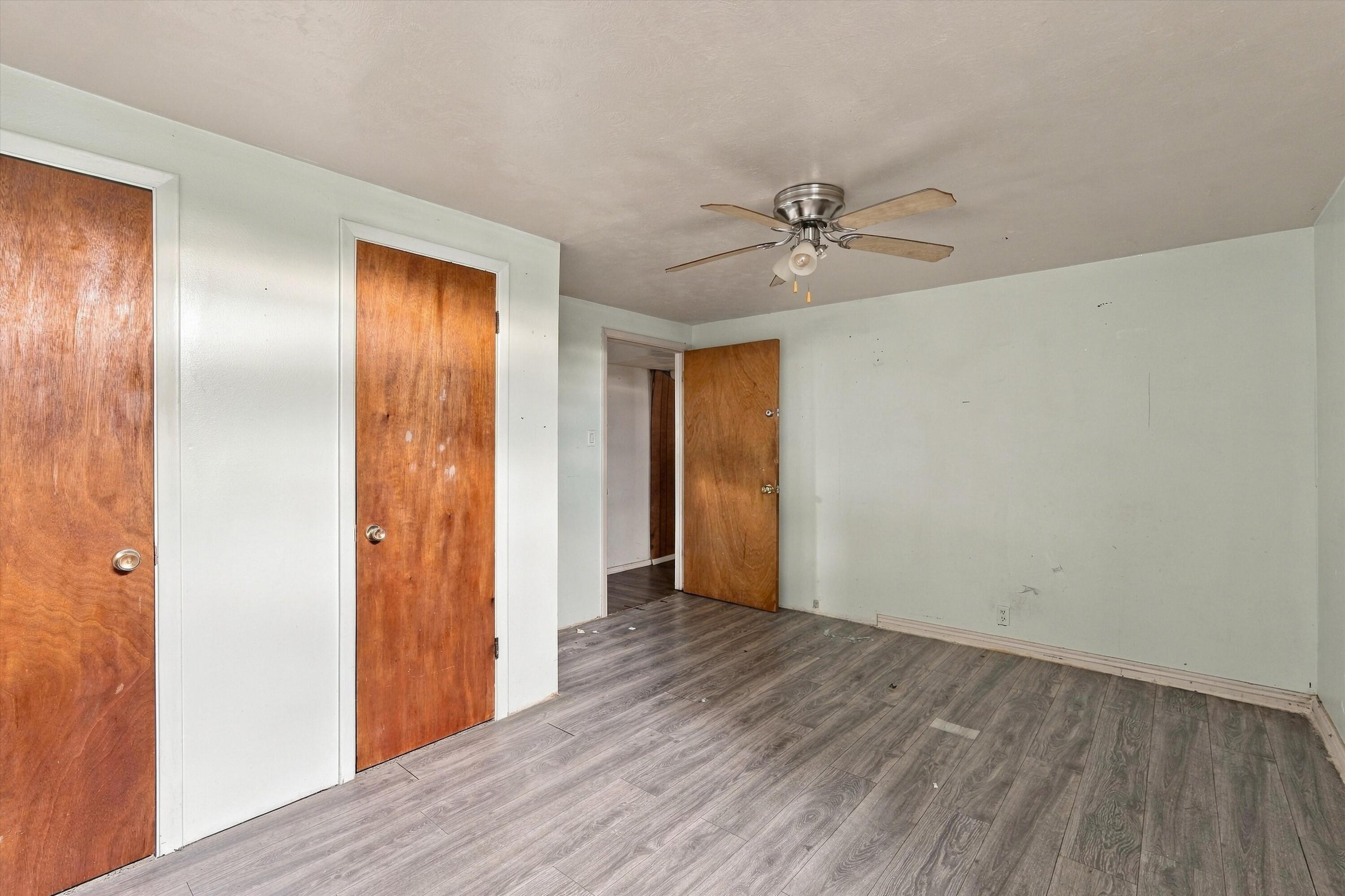 Photo 9 — 10516 Lexington Avenue NE