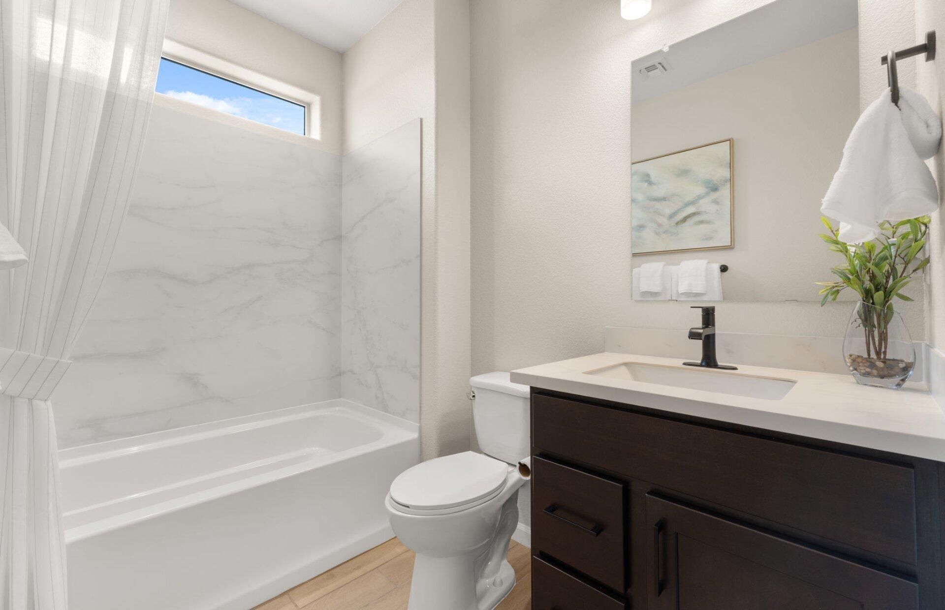 Photo 13 — 2626 Seaforth Circle NE