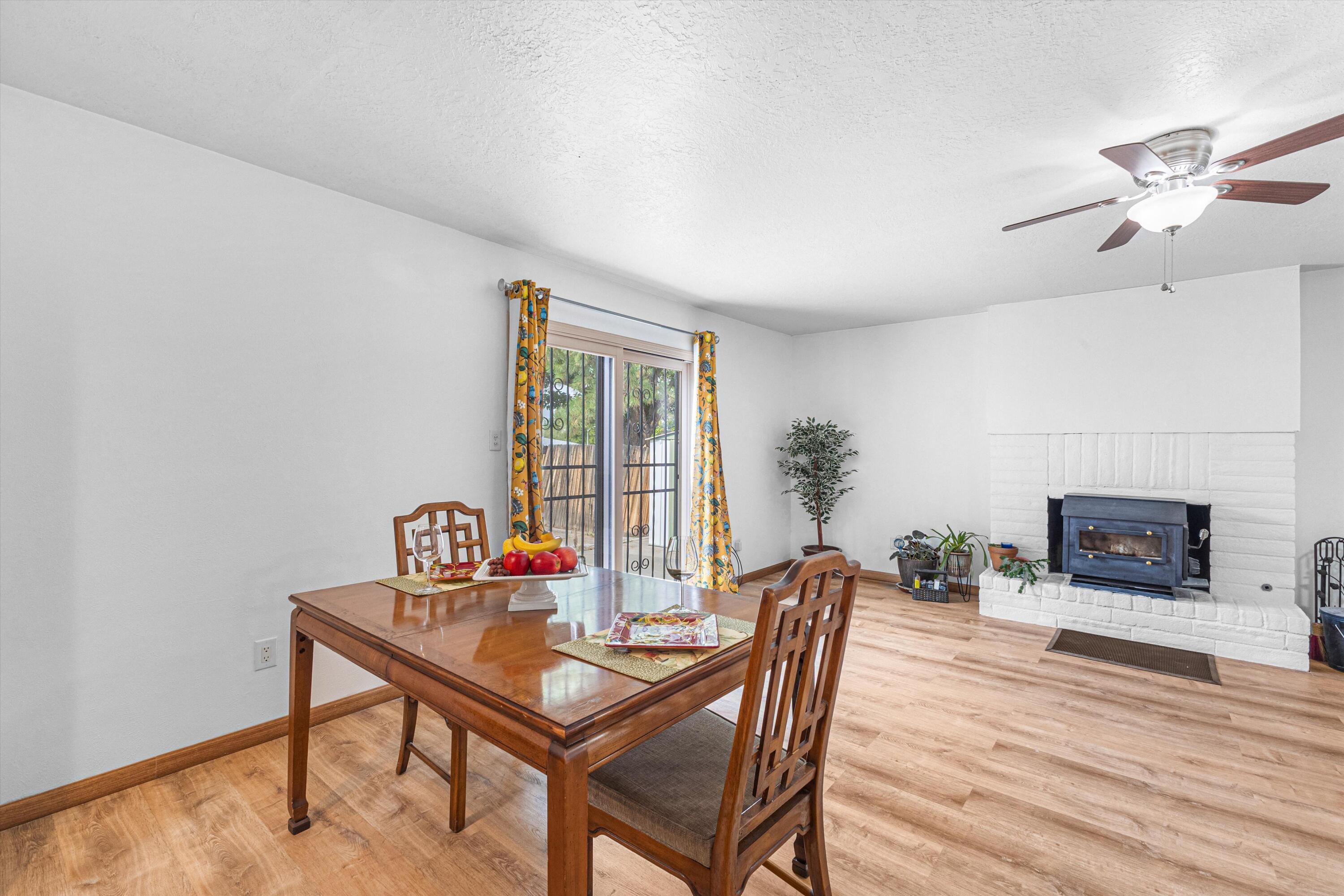 Photo 20 — 7216 Derickson Avenue NE