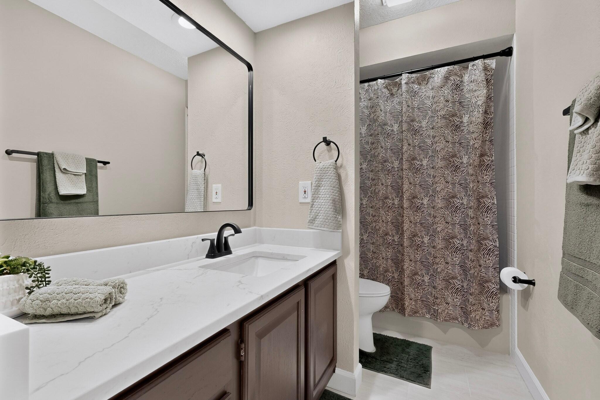Photo 11 — 5906 Painted Pony Drive NW