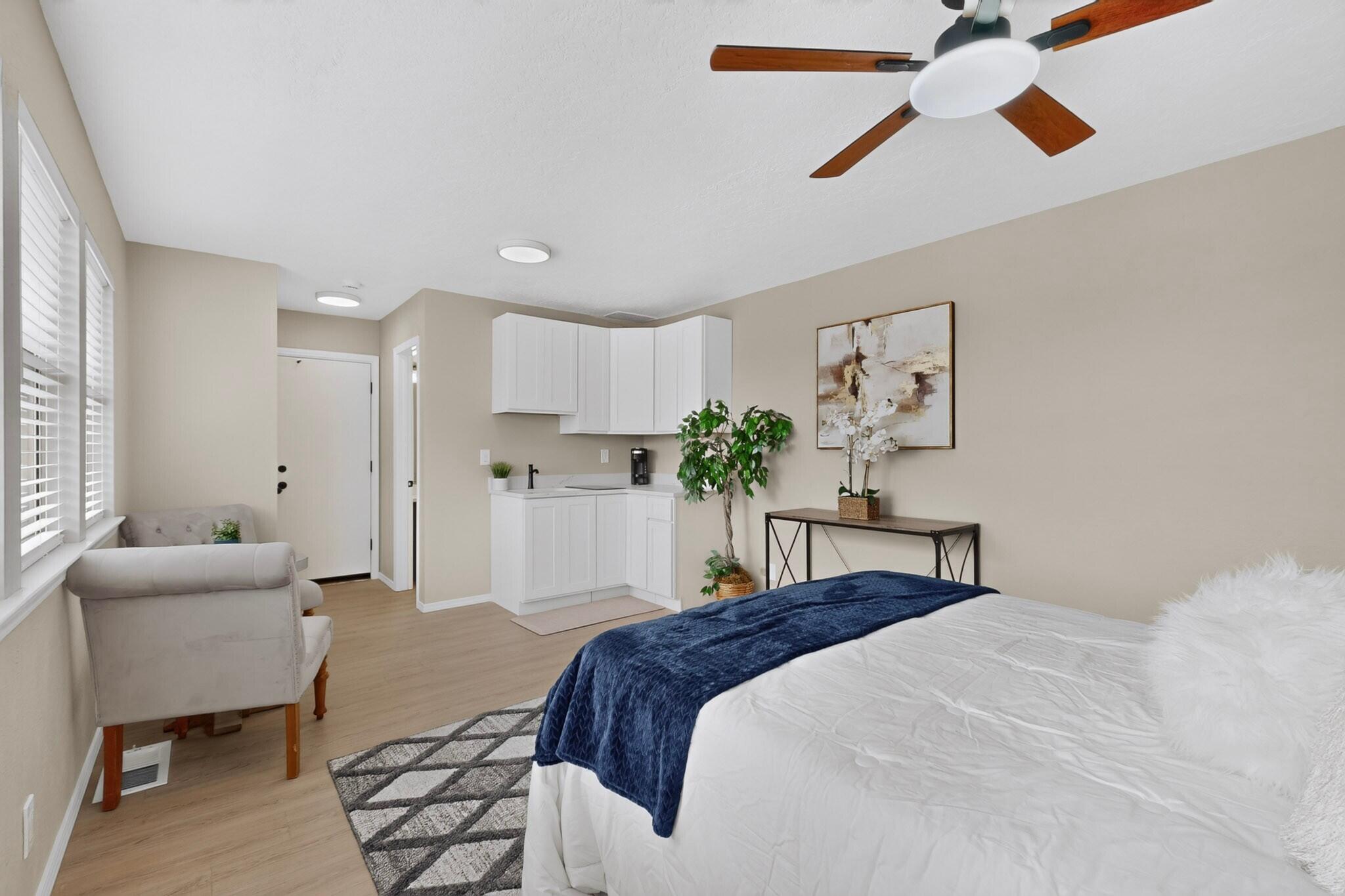 Photo 5 — 5906 Painted Pony Drive NW