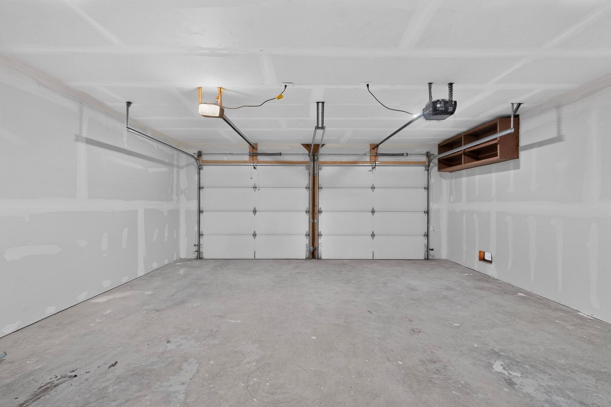 Photo 13 — 421 N La Veta Drive NE