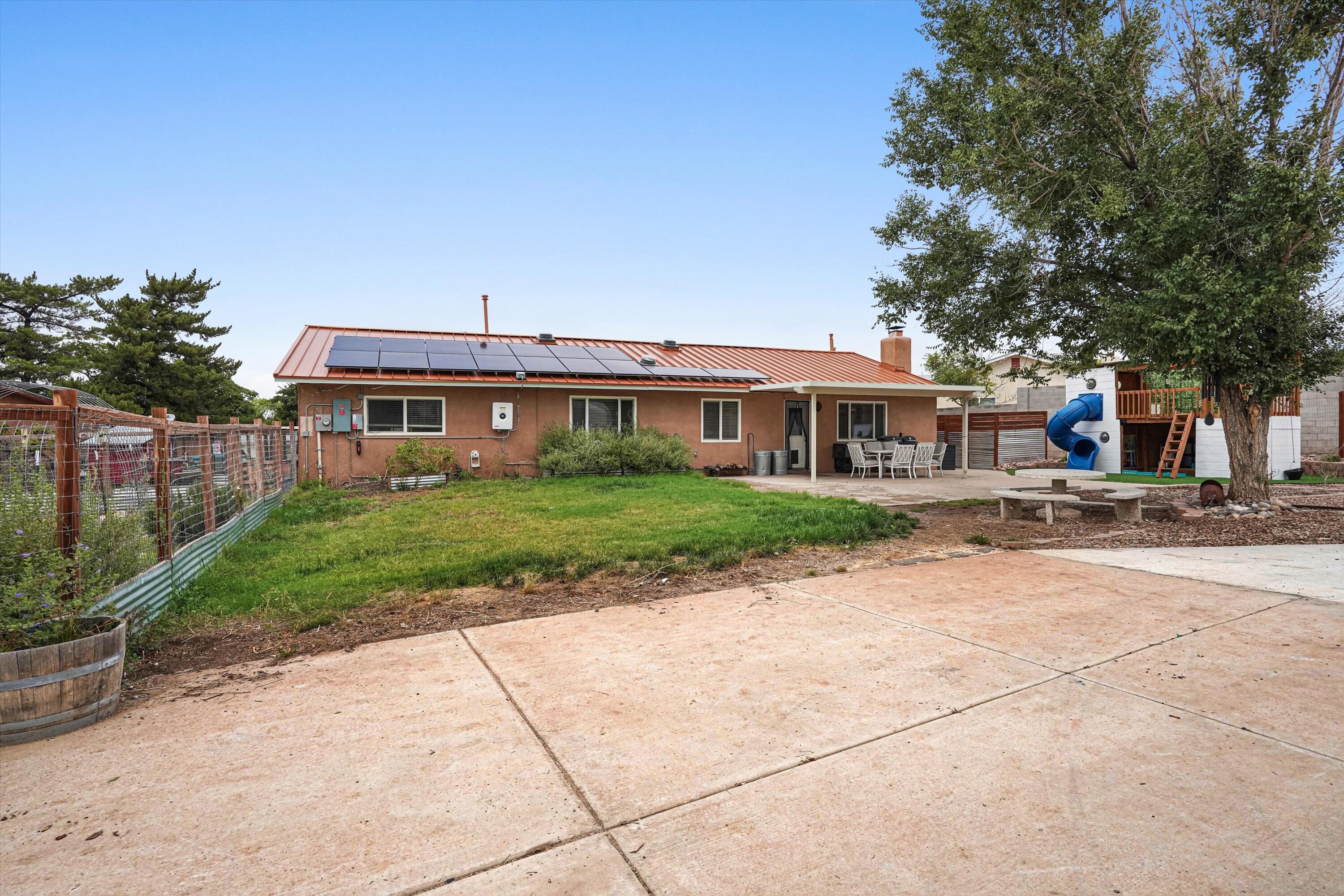 Photo 11 — 3720 Big Bend Road NE