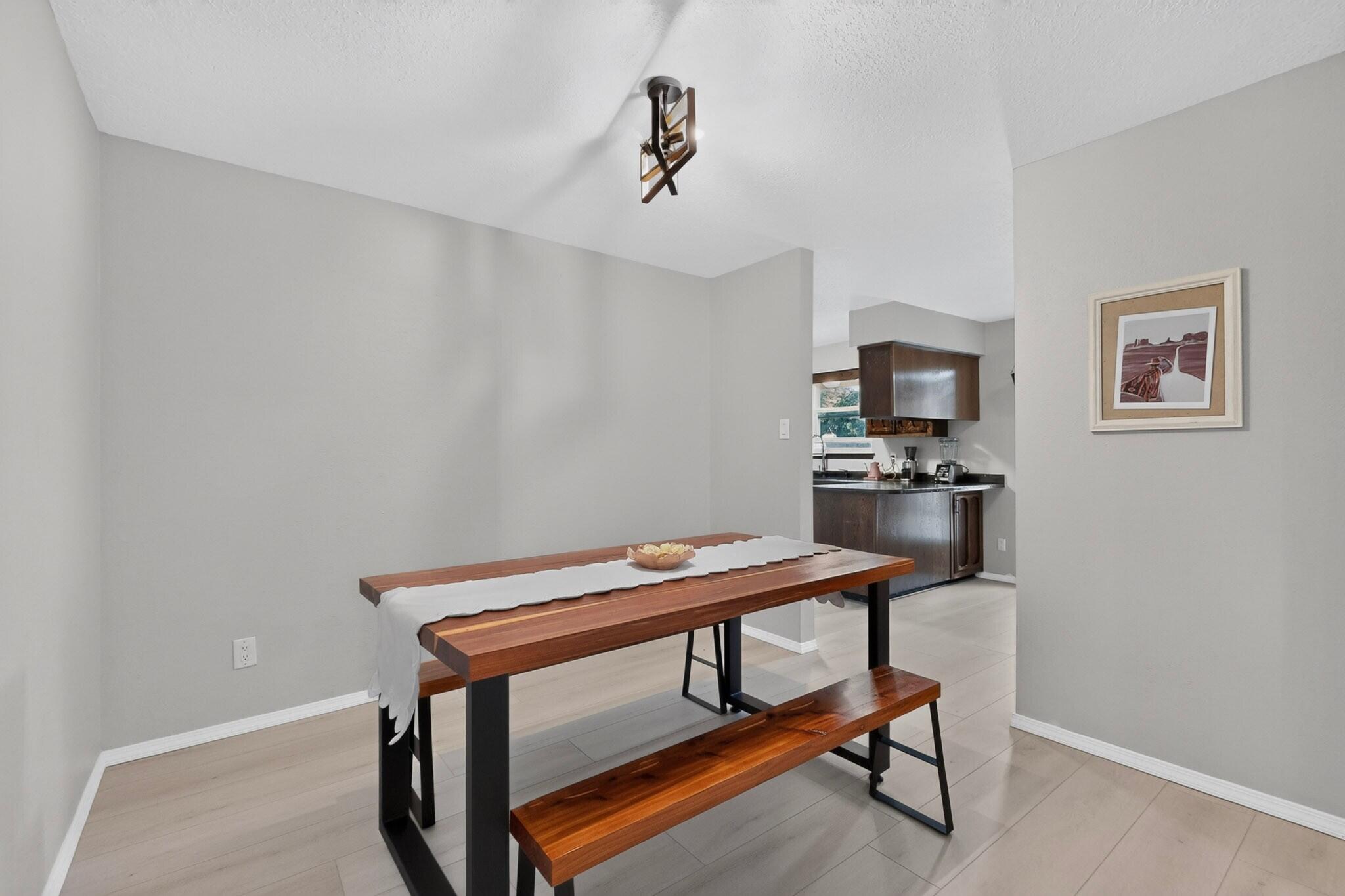 Photo 20 — 12212 Lexington Avenue NE