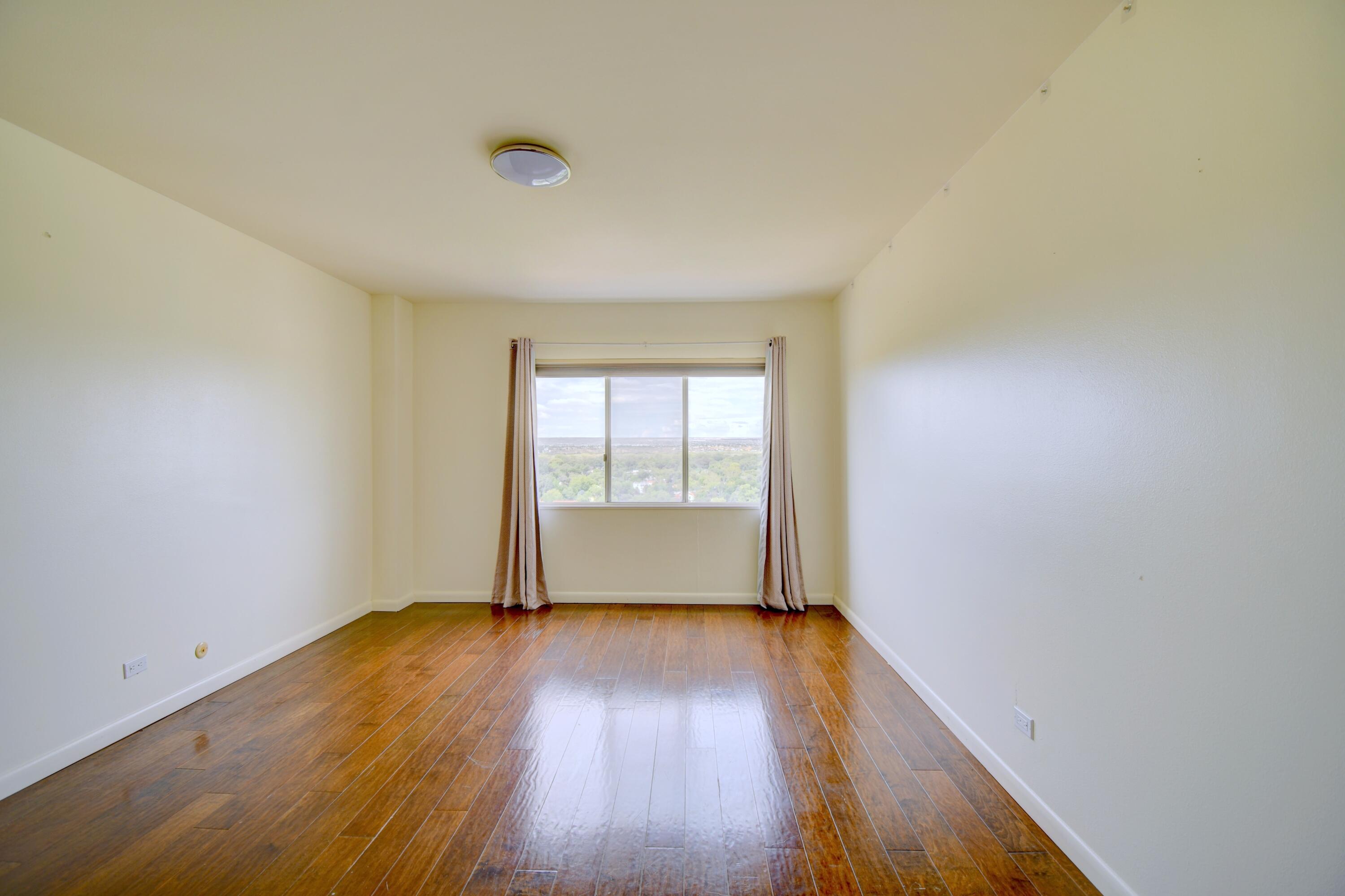Photo 15 — 1331 Park Avenue SW UNIT 1204