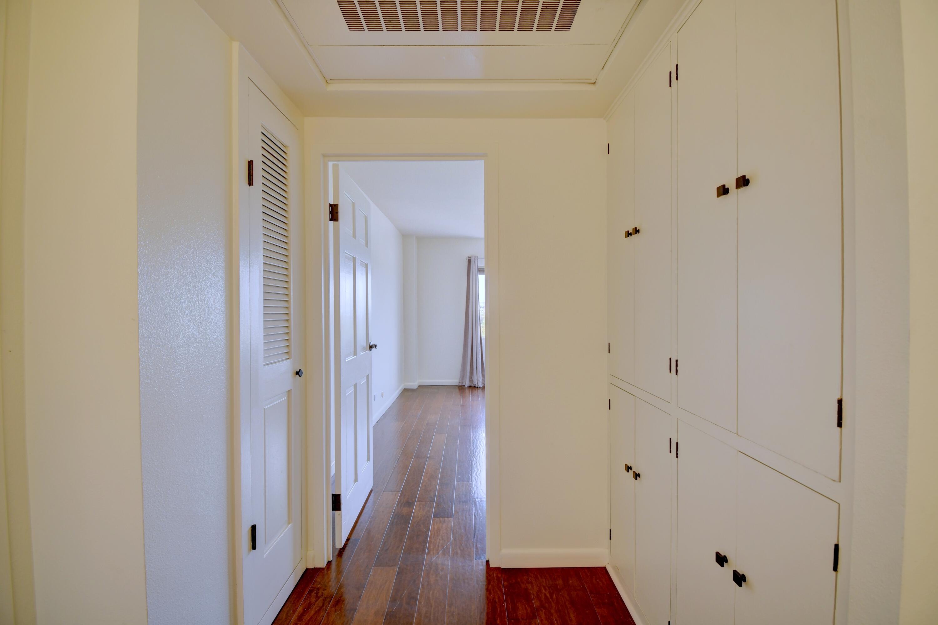 Photo 11 — 1331 Park Avenue SW UNIT 1204