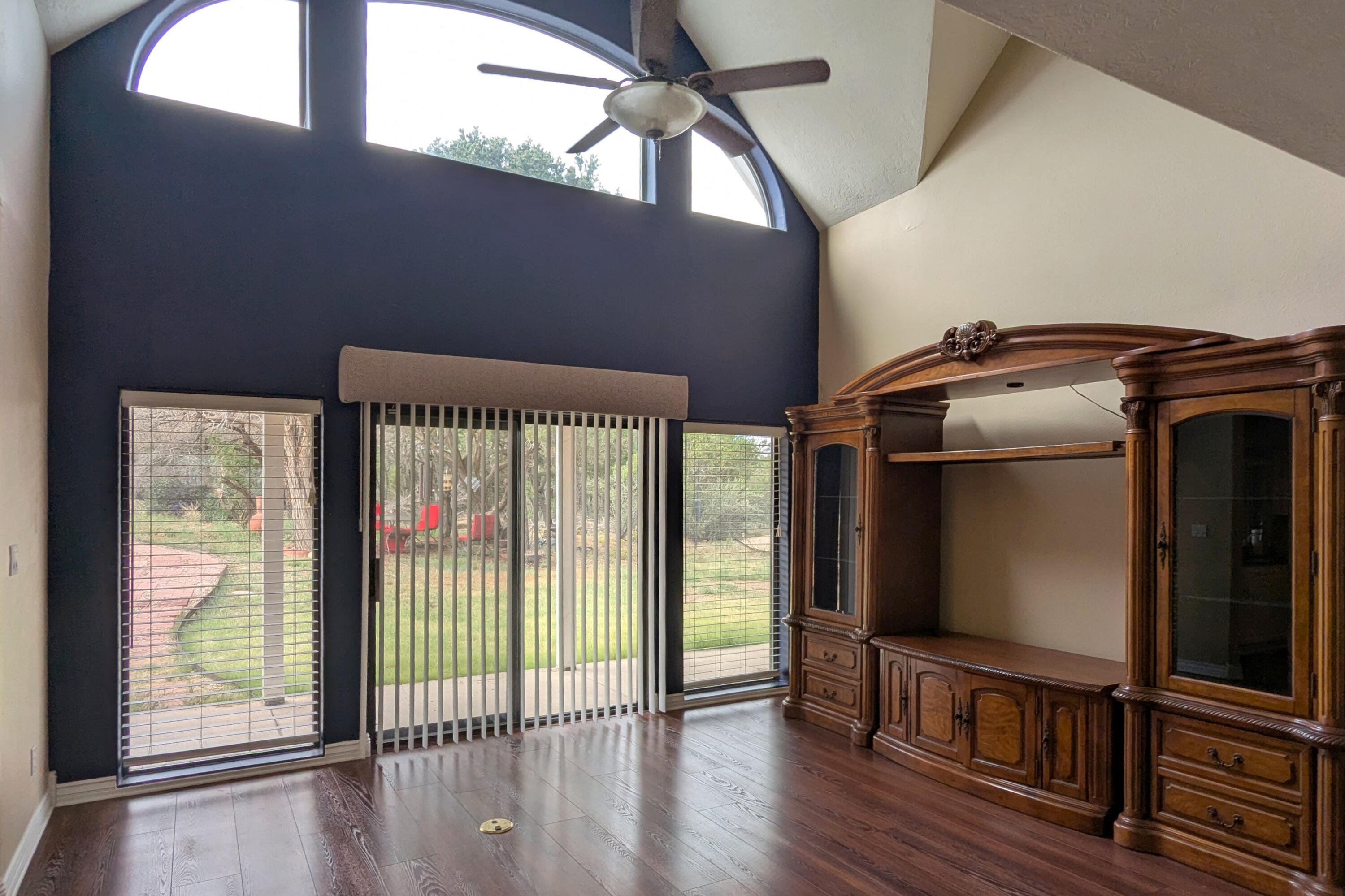 Photo 17 — 4 Quail Run Court