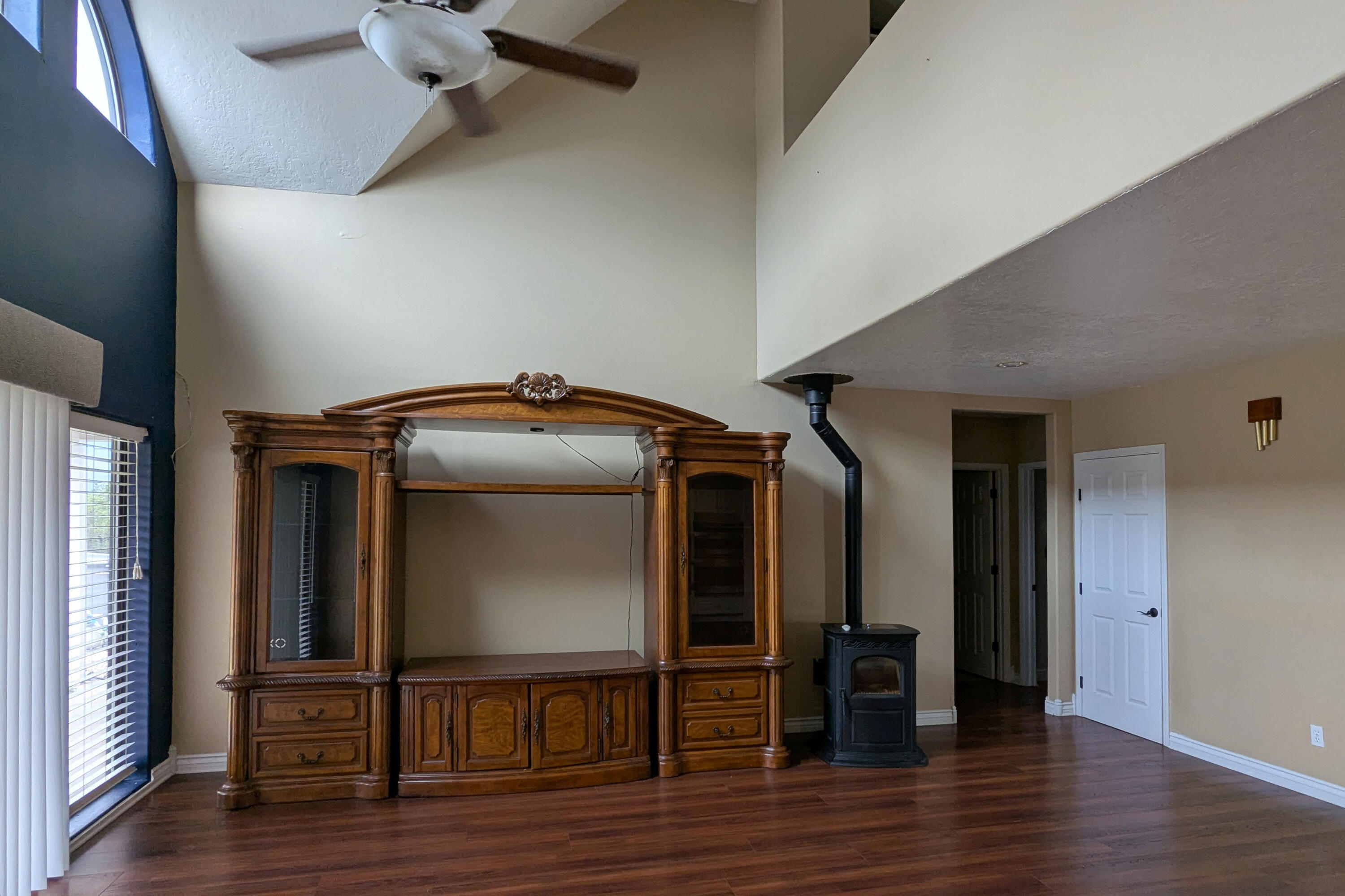 Photo 16 — 4 Quail Run Court